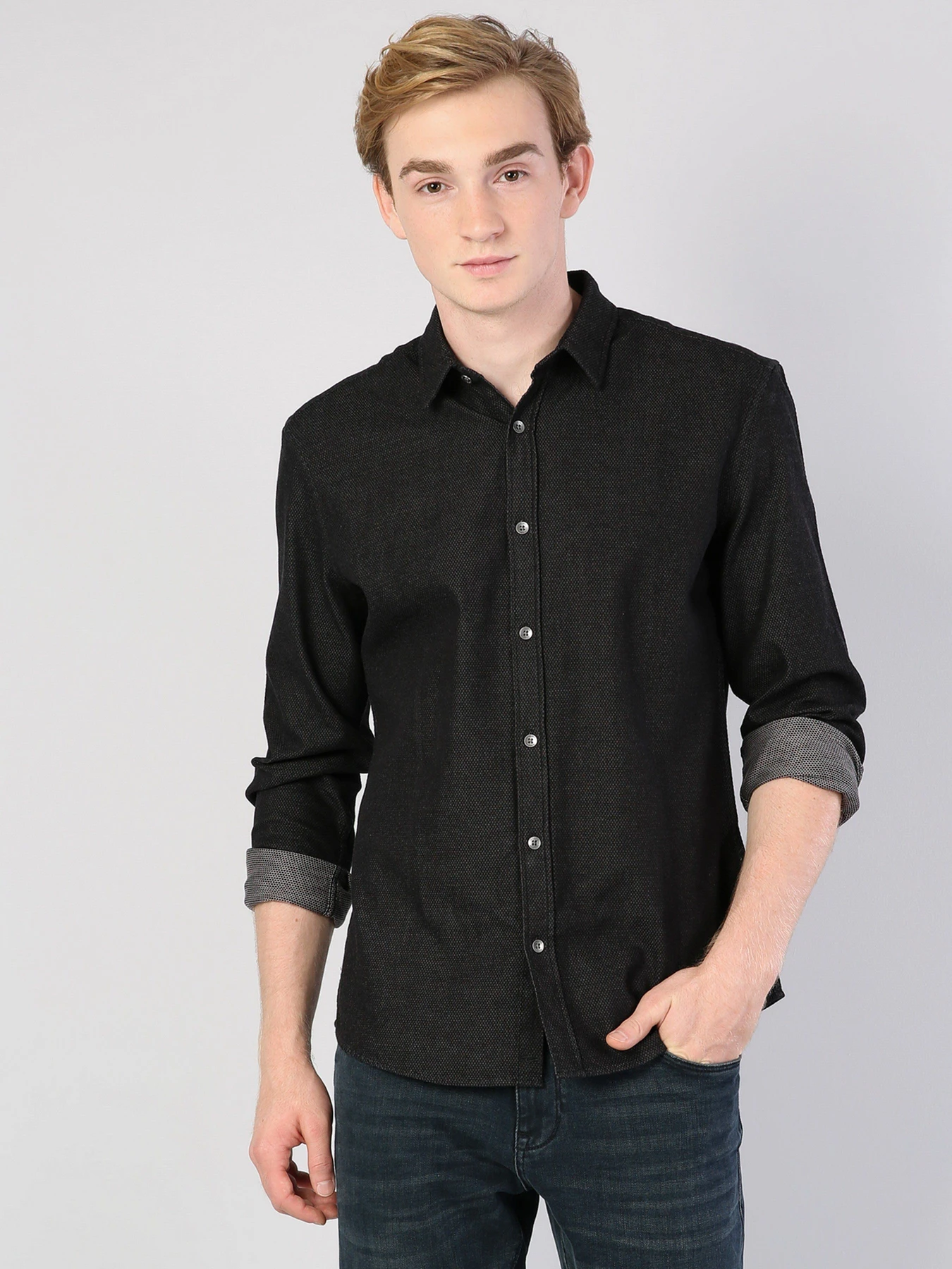 Рубашки Colin’s модель CL1041985BLK Рубашки Colin’s модель CL1041985BLK Фото