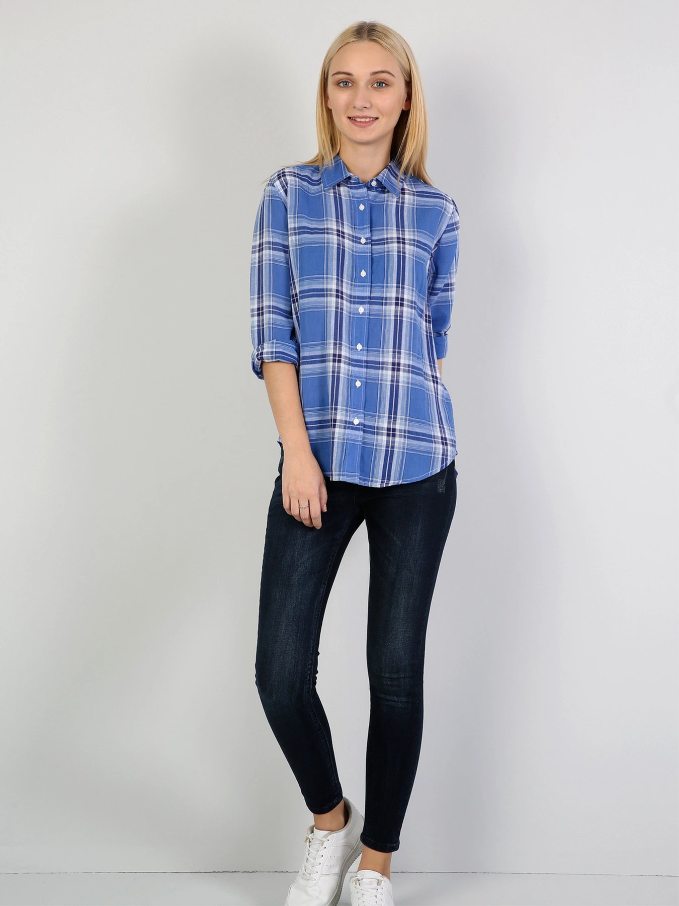 Сорочки Colin’s модель CL1042216BLI Сорочки Colin’s модель CL1042216BLI Фото
