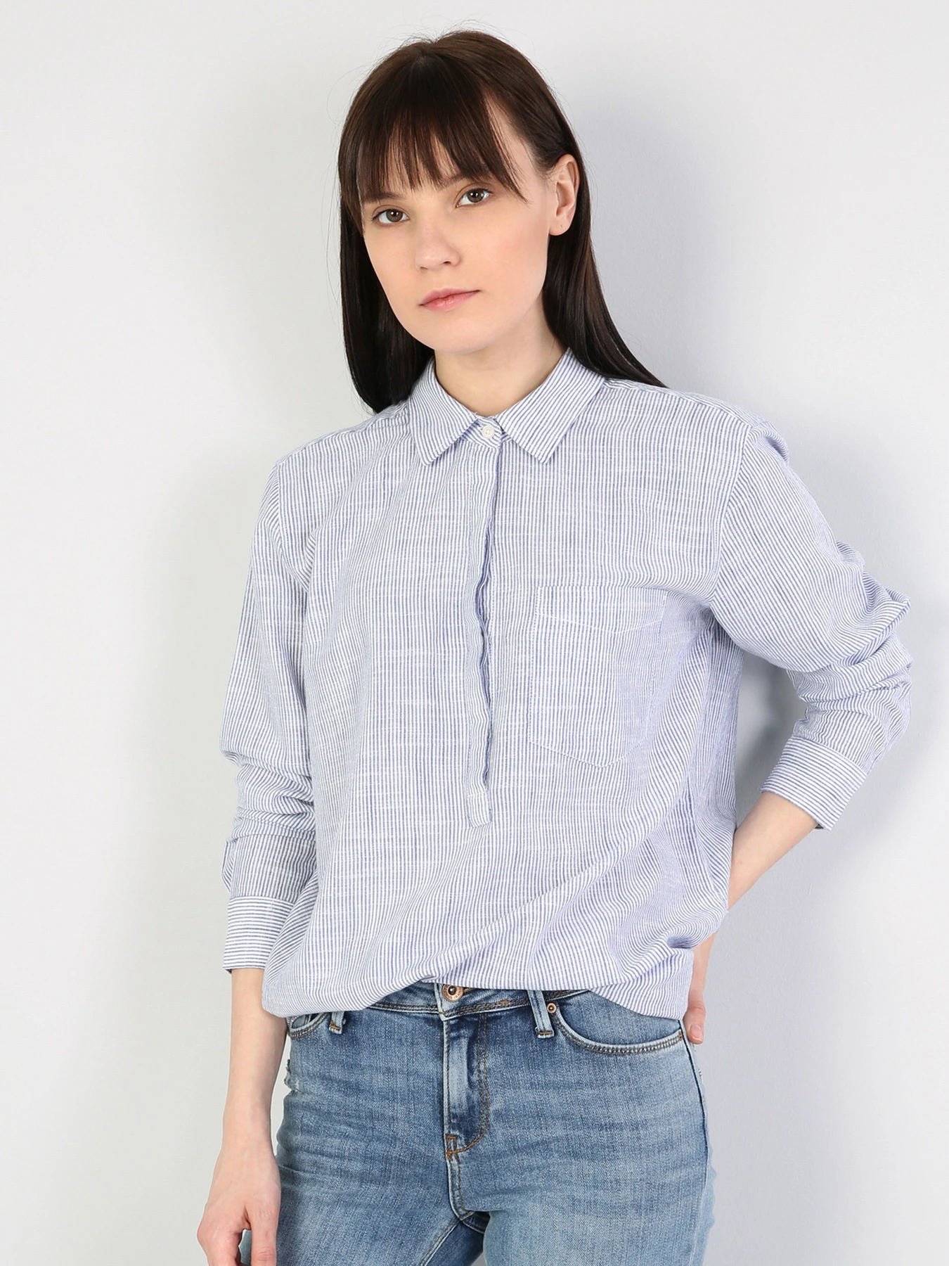 Сорочки Colin’s модель CL1042242INV Сорочки Colin’s модель CL1042242INV Фото