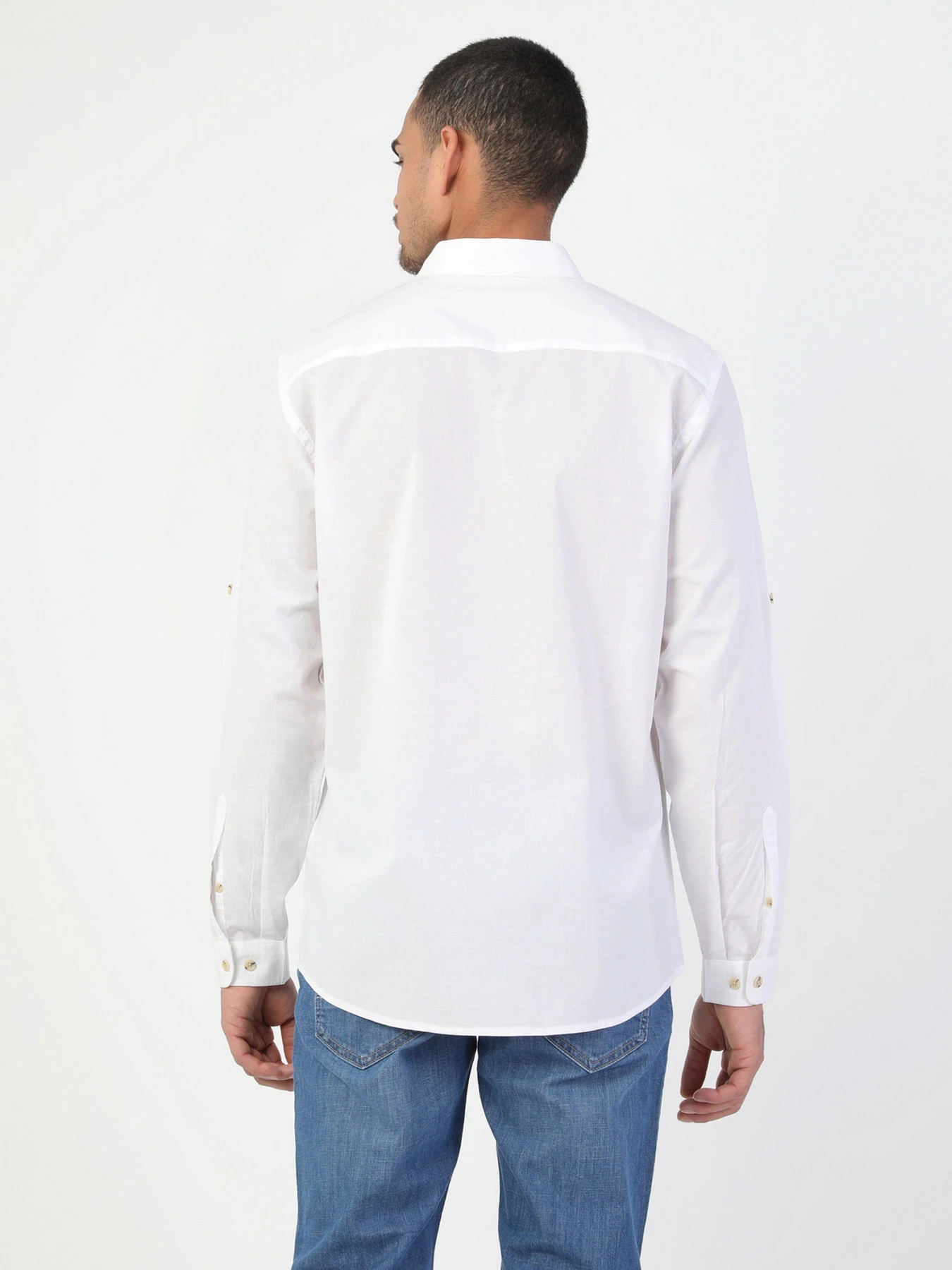 Рубашки Colin’s модель CL1042513WHT Рубашки Colin’s модель CL1042513WHT Фото
