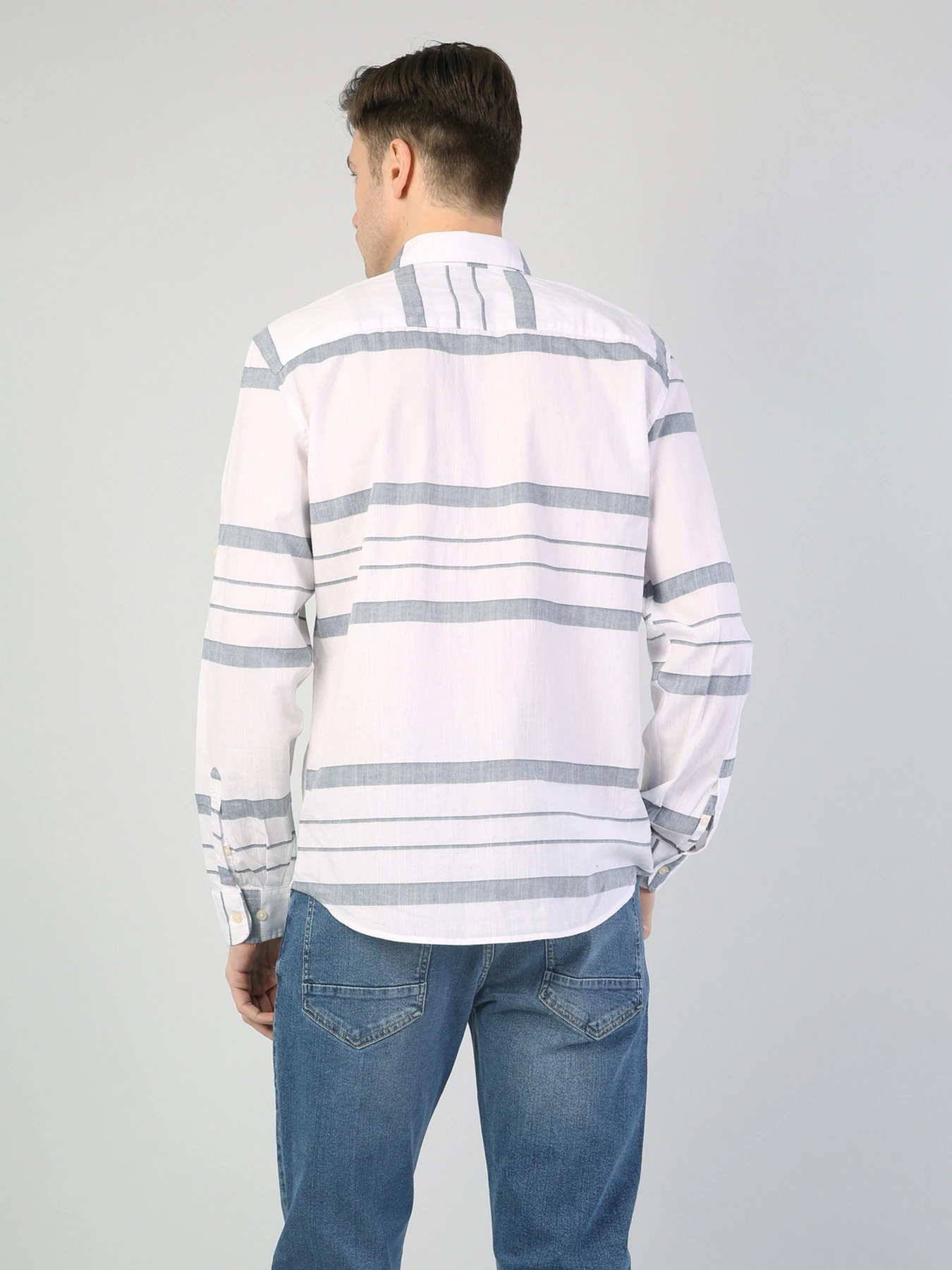 Рубашки Colin’s модель CL1043469BLE Рубашки Colin’s модель CL1043469BLE Фото