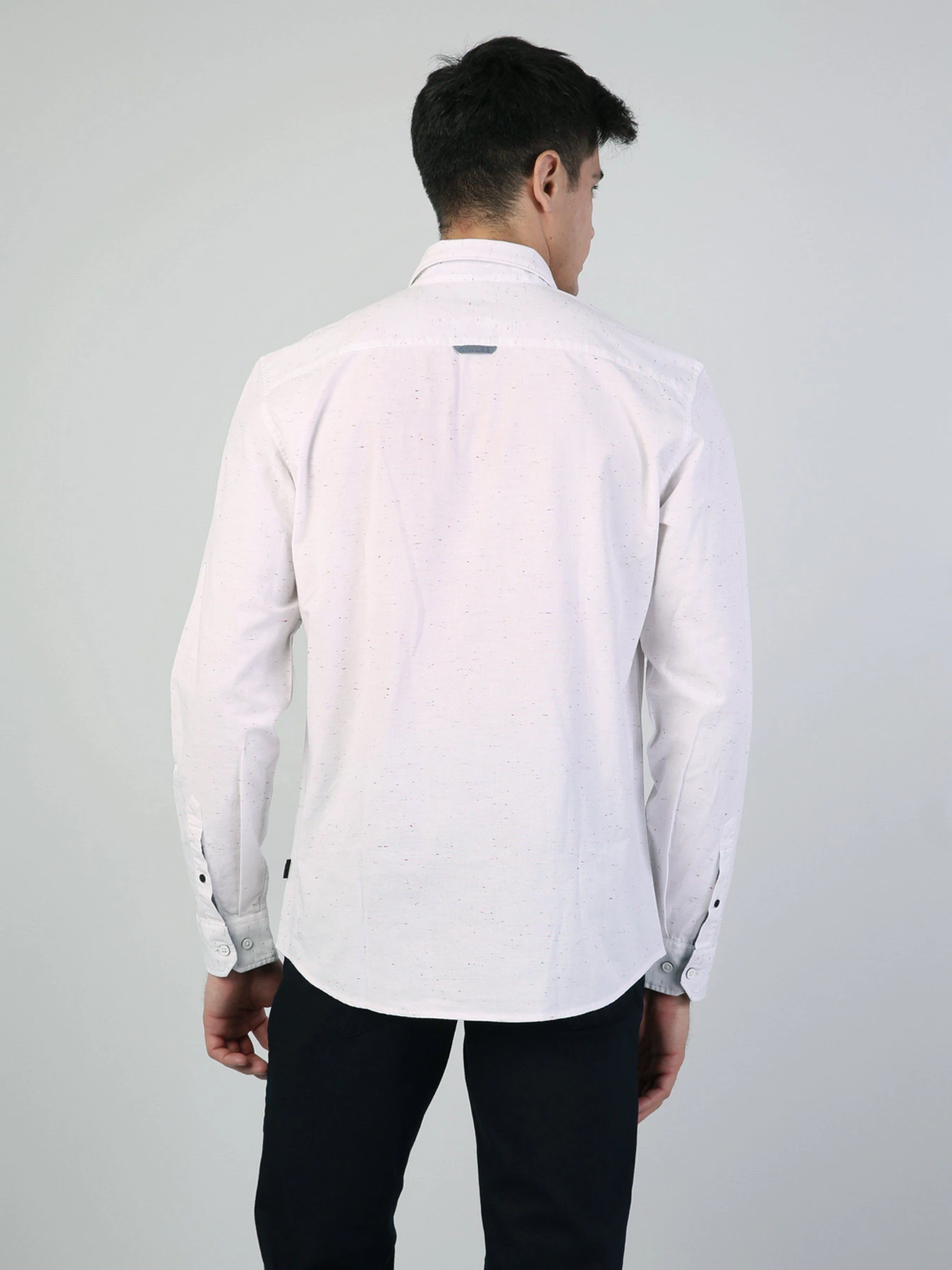 Рубашки Colin’s модель CL1043770WHT Рубашки Colin’s модель CL1043770WHT Фото