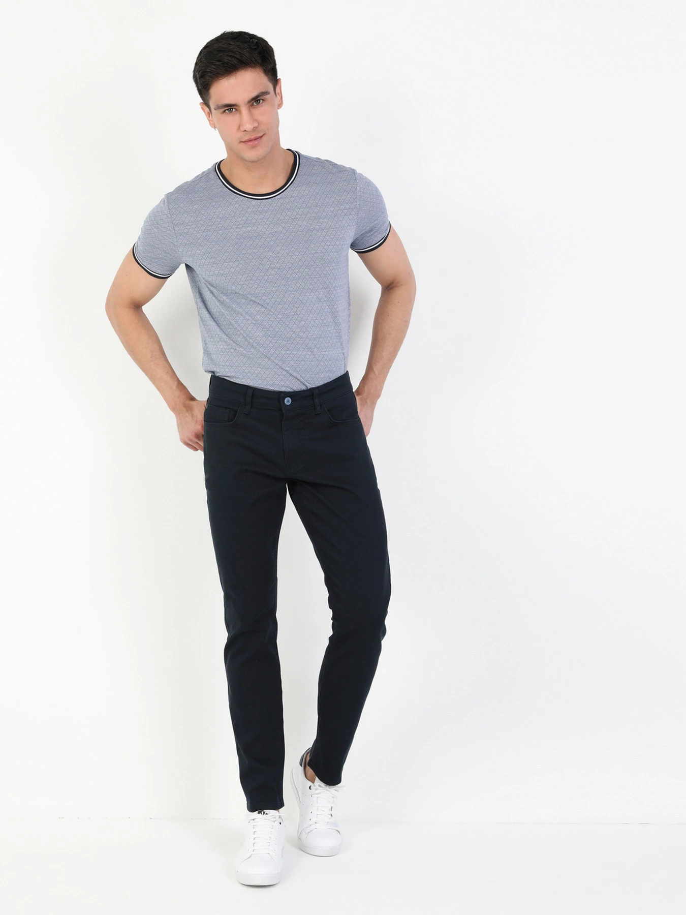 Брюки Colin’s модель CL1024671NAV Брюки Colin’s модель CL1024671NAV Фото