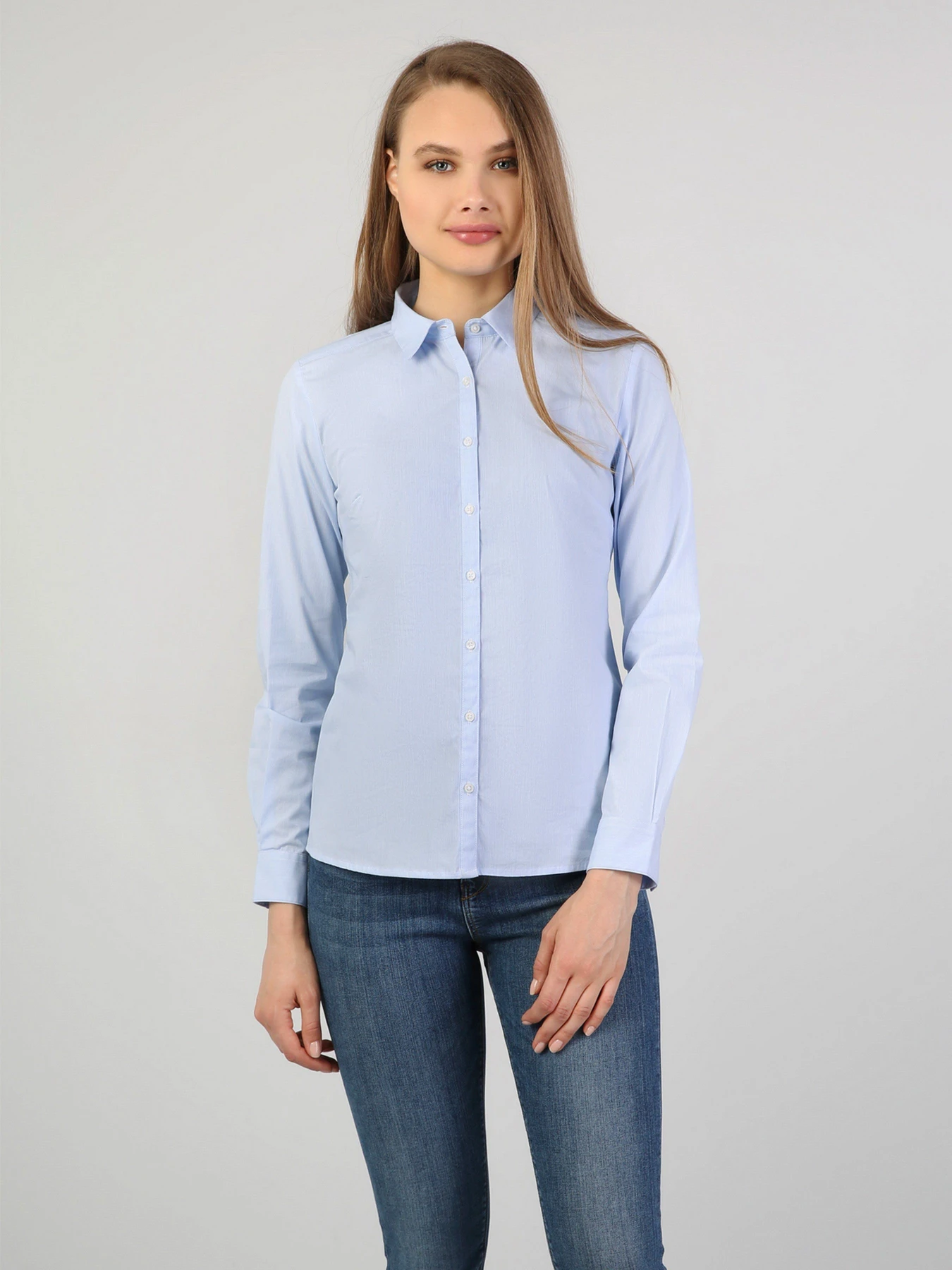 Рубашки Colin’s модель CL1044305BLE Рубашки Colin’s модель CL1044305BLE Фото