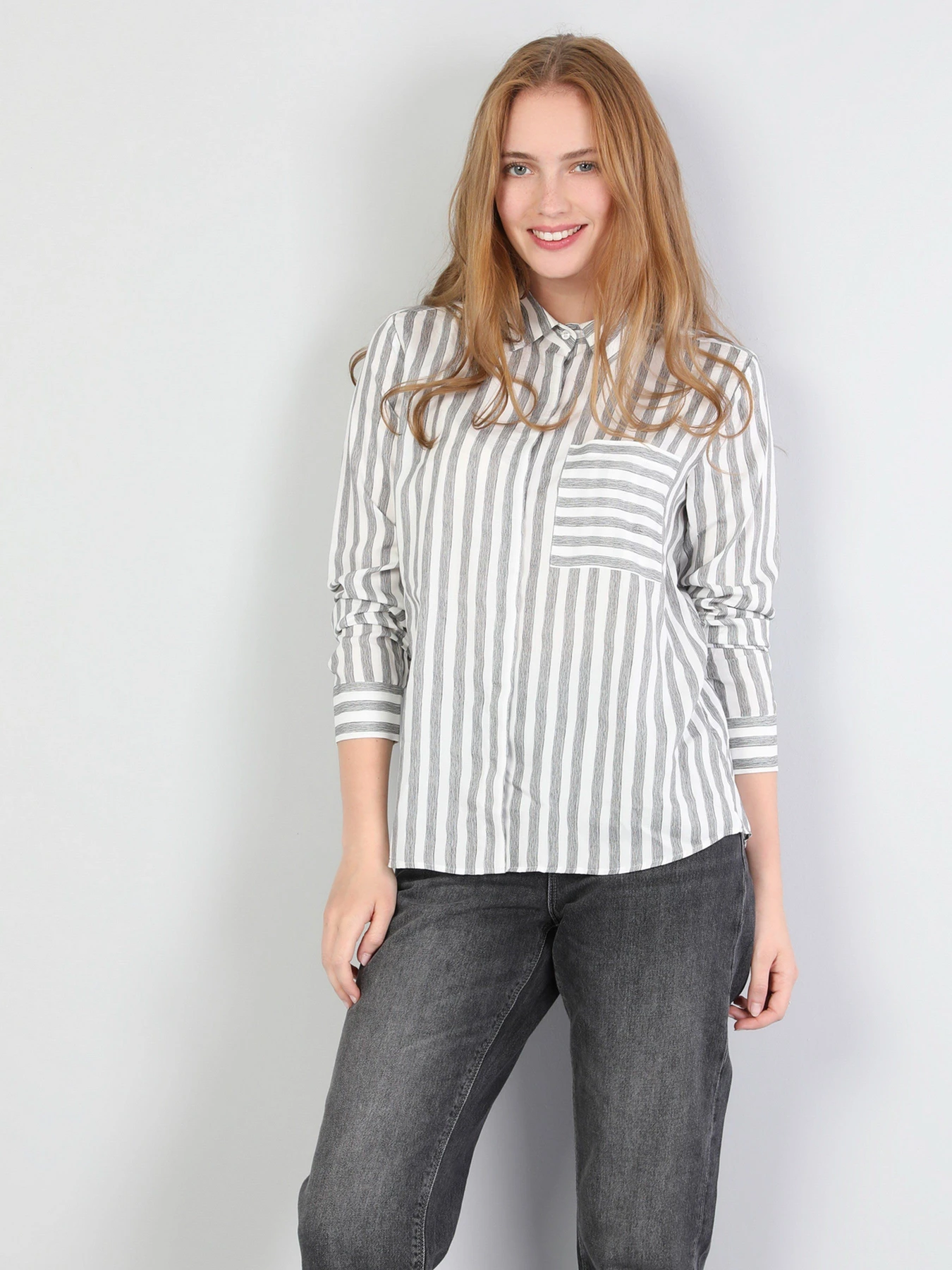 Рубашки Colin’s модель CL1044552WHT Рубашки Colin’s модель CL1044552WHT Фото