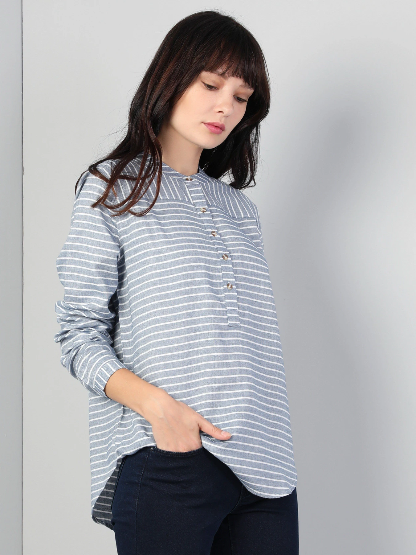 Рубашки Colin’s модель CL1044789BLI Рубашки Colin’s модель CL1044789BLI Фото