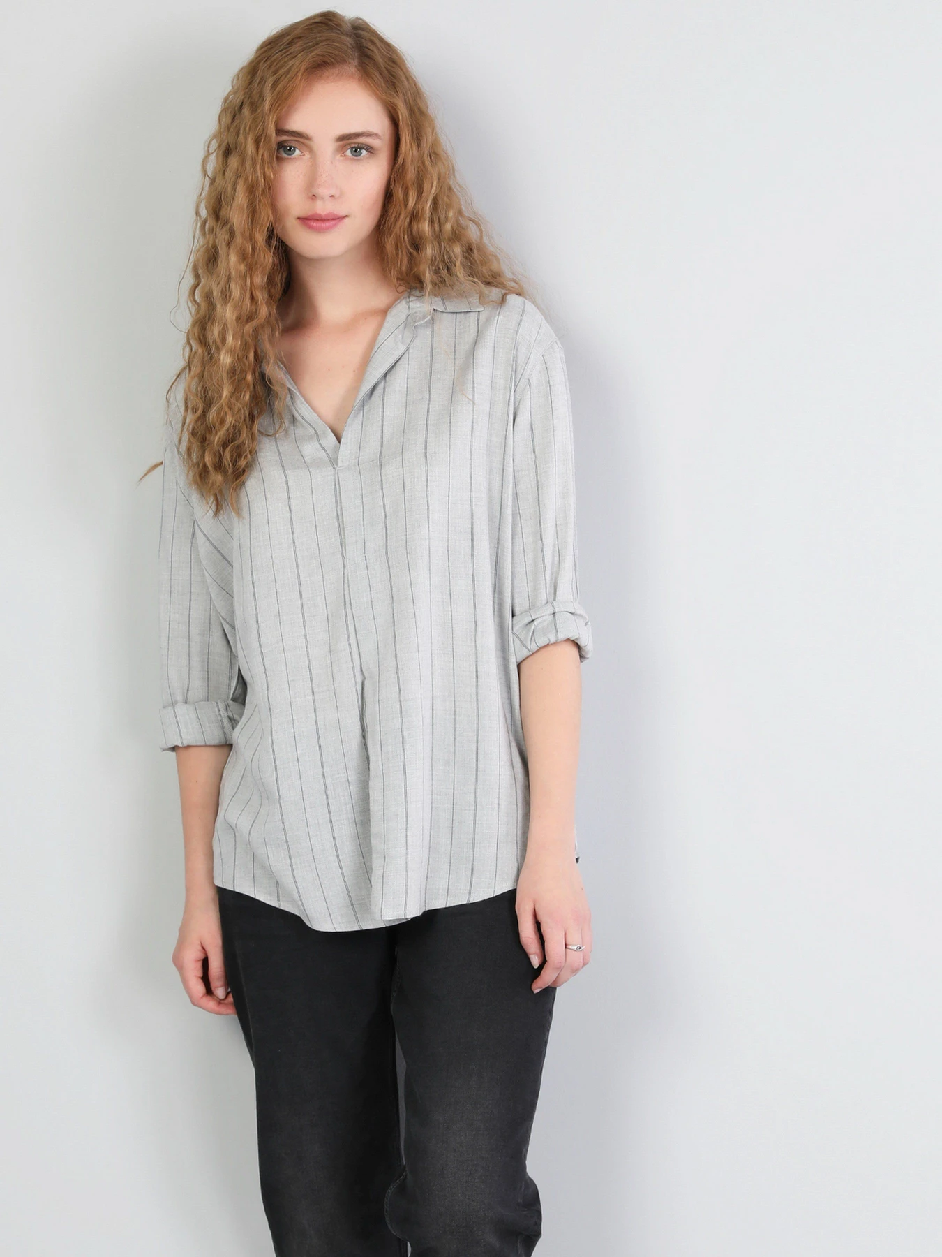 Сорочки Colin’s модель CL1045537GRA Фото