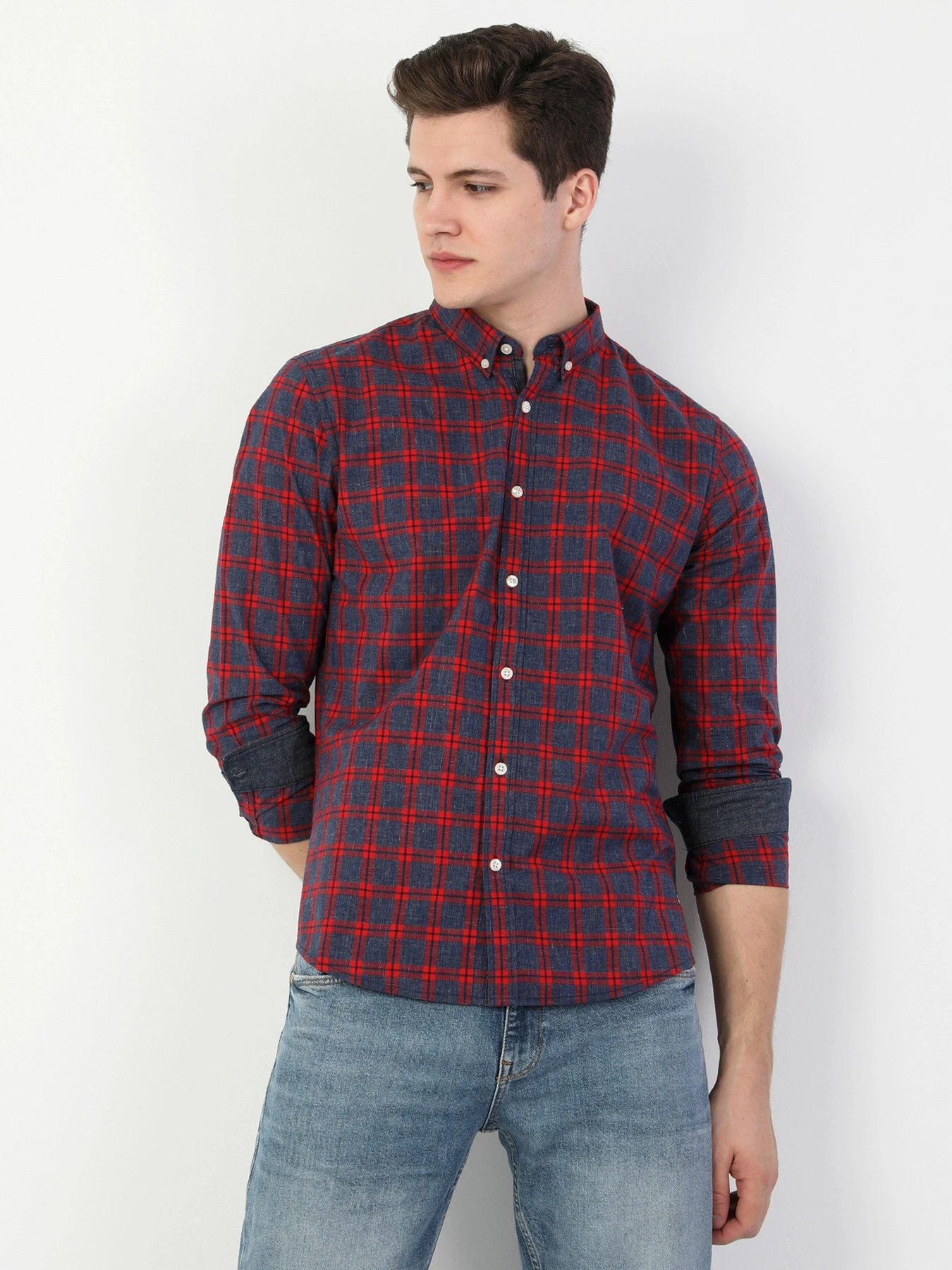 Рубашки Colin’s модель CL1046094RED Рубашки Colin’s модель CL1046094RED Фото