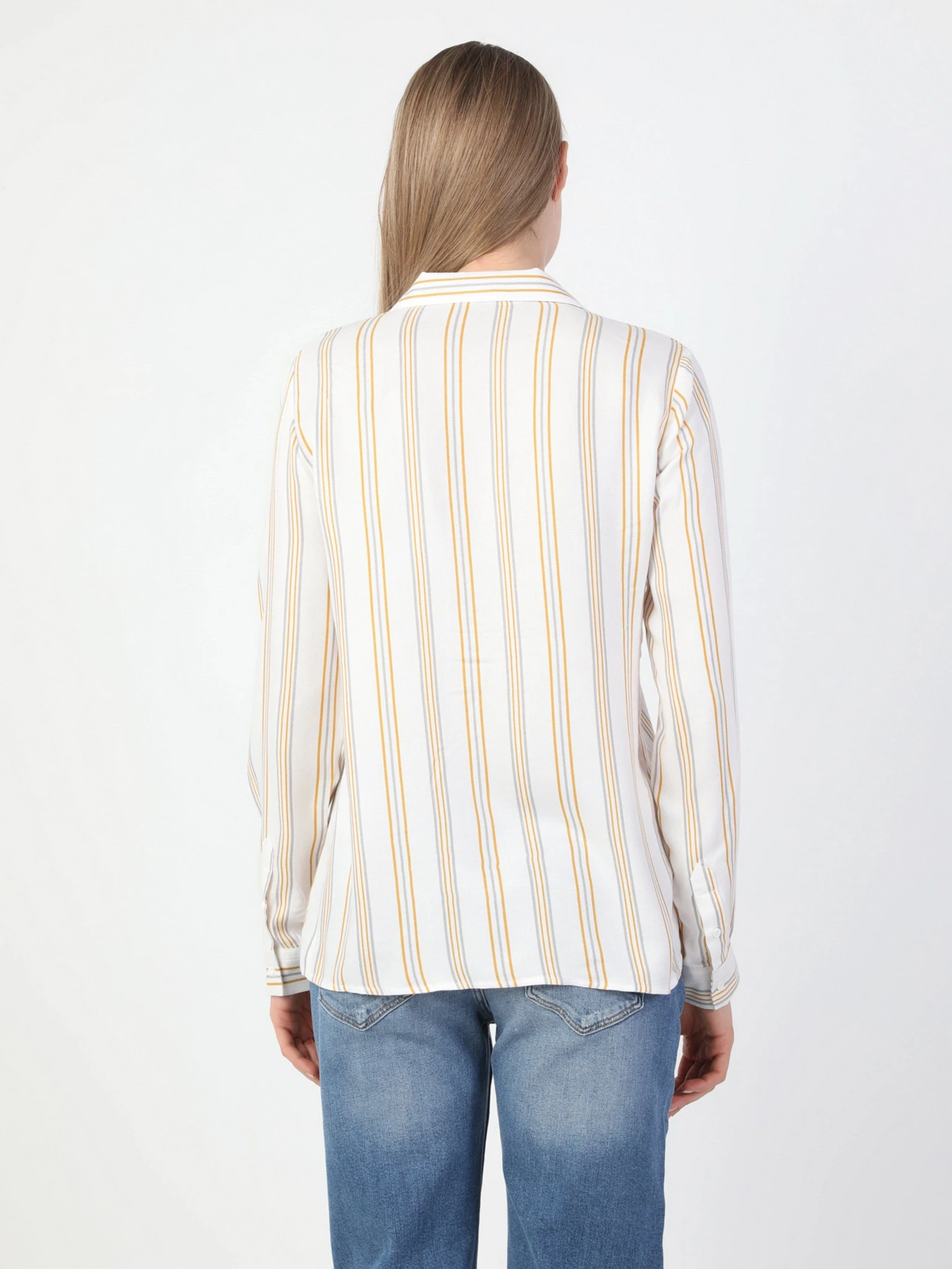 Сорочки Colin’s модель CL1047267OFW Сорочки Colin’s модель CL1047267OFW Фото