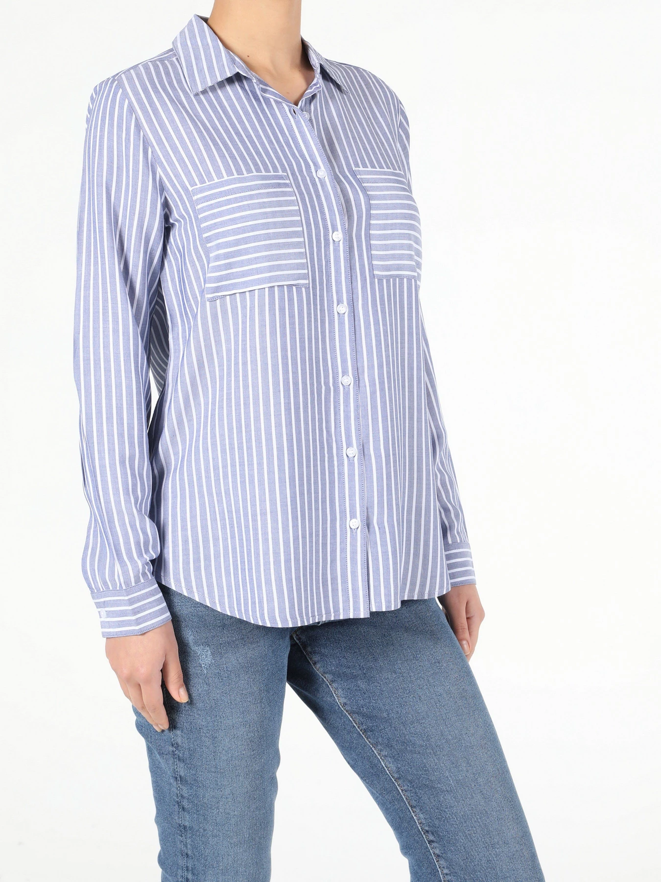Сорочки Colin’s модель CL1047850BLI Сорочки Colin’s модель CL1047850BLI Фото