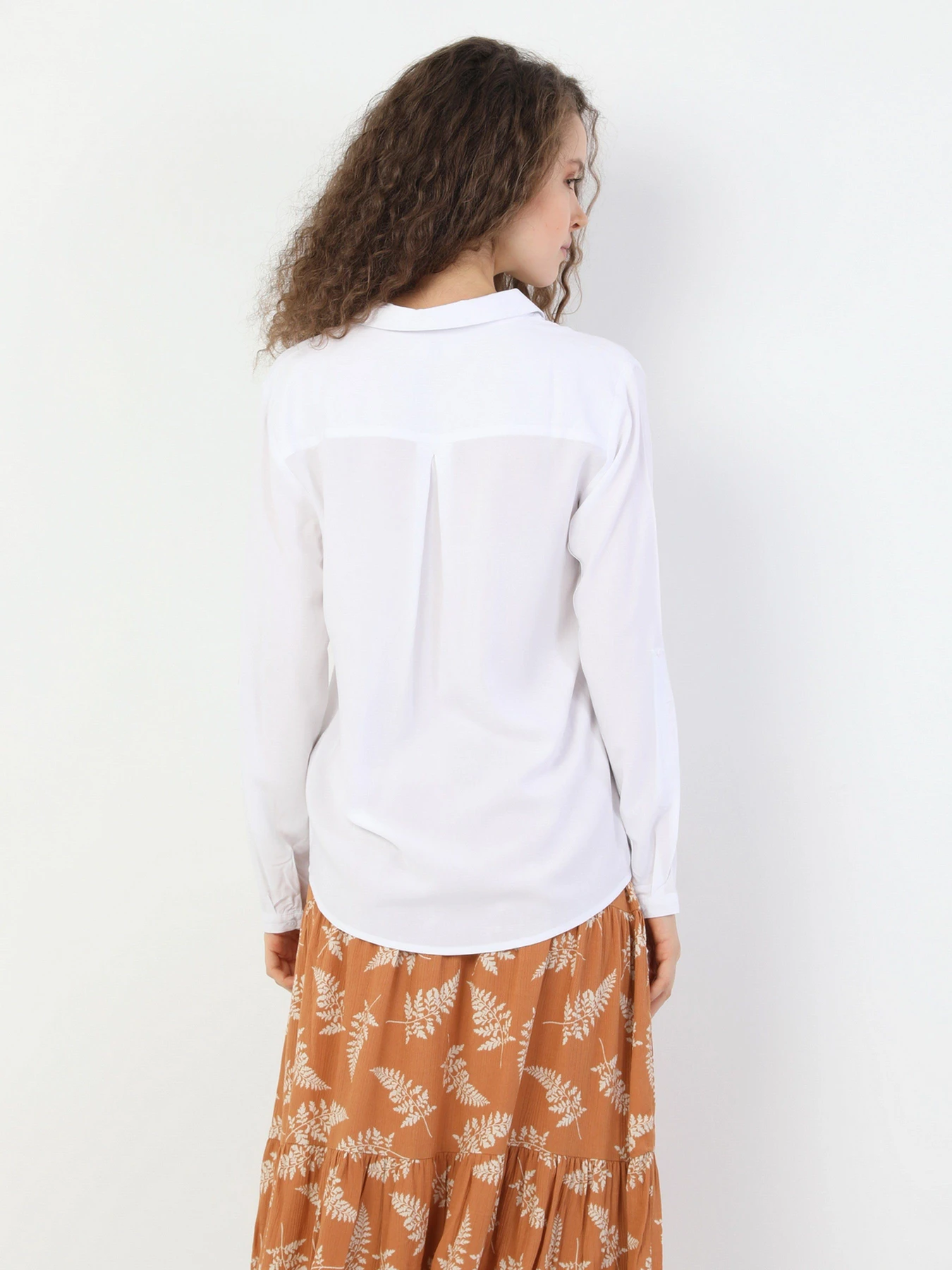 Сорочки Colin’s модель CL1047876WHT Фото