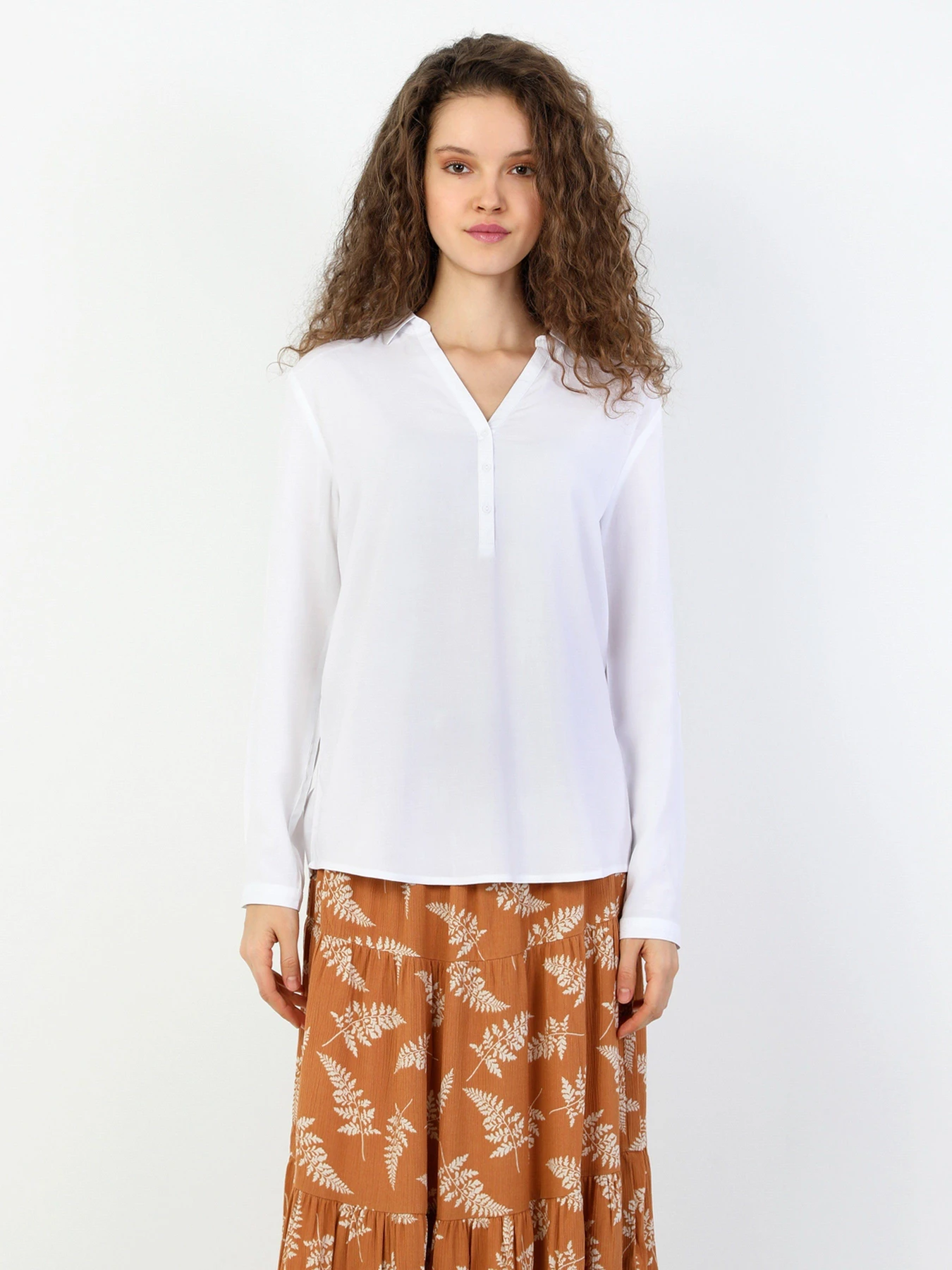 Сорочки Colin’s модель CL1047876WHT Фото