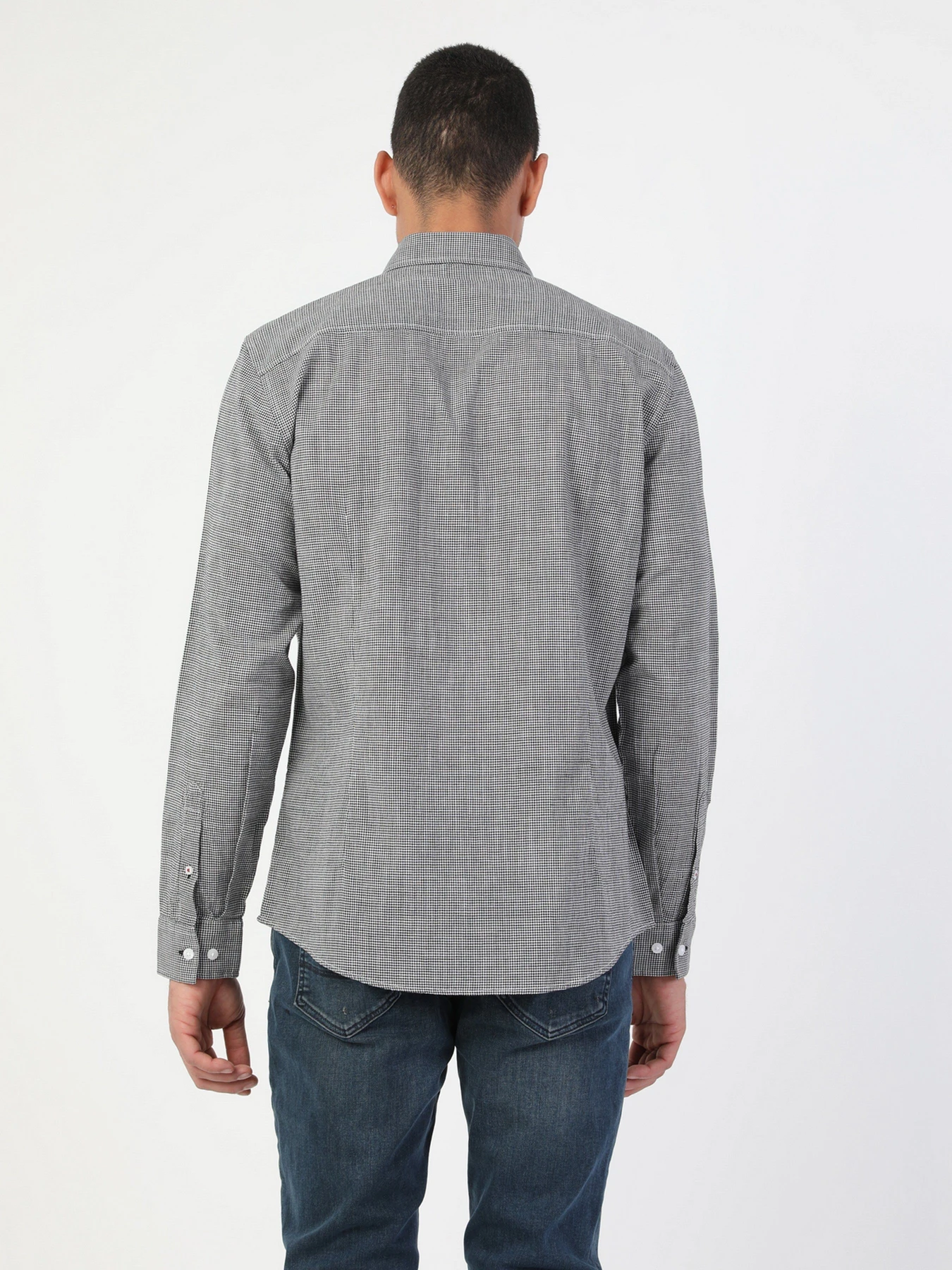 Рубашки Colin’s модель CL1048510BLK Рубашки Colin’s модель CL1048510BLK Фото