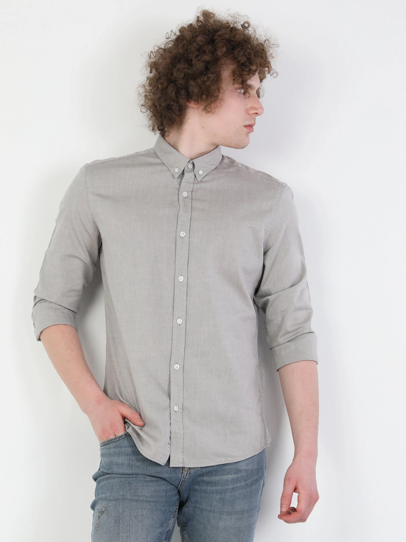 Рубашки Colin’s модель CL1048576BEI Рубашки Colin’s модель CL1048576BEI Фото