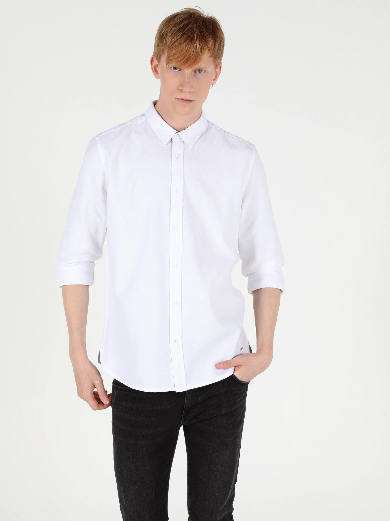 Рубашки Colin’s модель CL1050122WHT Рубашки Colin’s модель CL1050122WHT Фото