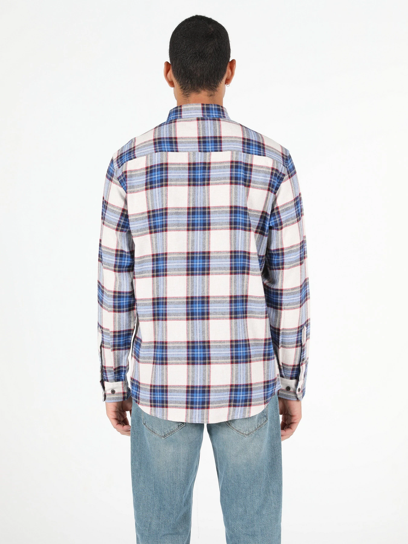 Рубашки Colin’s модель CL1051392BEI Рубашки Colin’s модель CL1051392BEI Фото