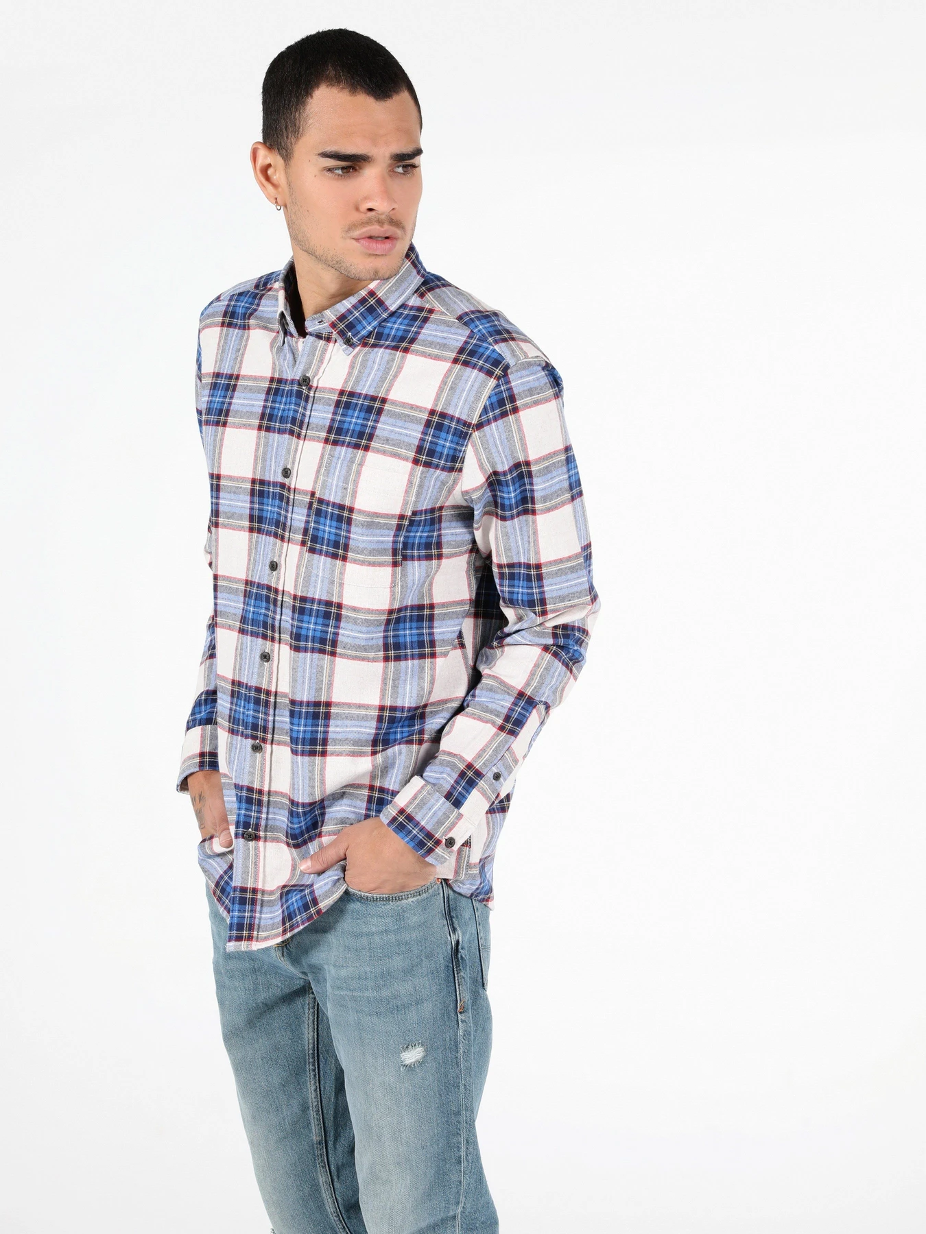 Рубашки Colin’s модель CL1051392BEI Рубашки Colin’s модель CL1051392BEI Фото