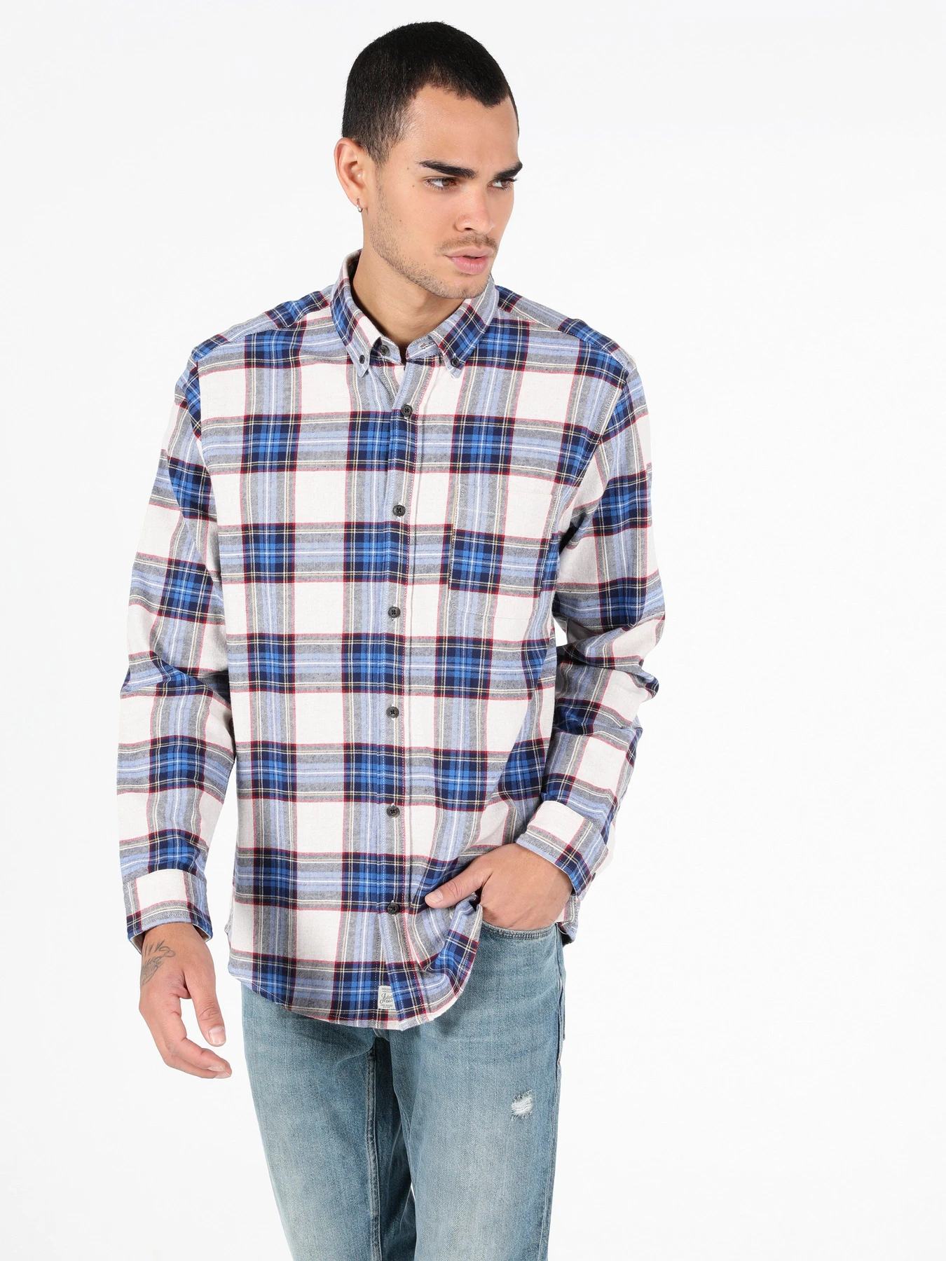 Рубашки Colin’s модель CL1051392BEI Рубашки Colin’s модель CL1051392BEI Фото
