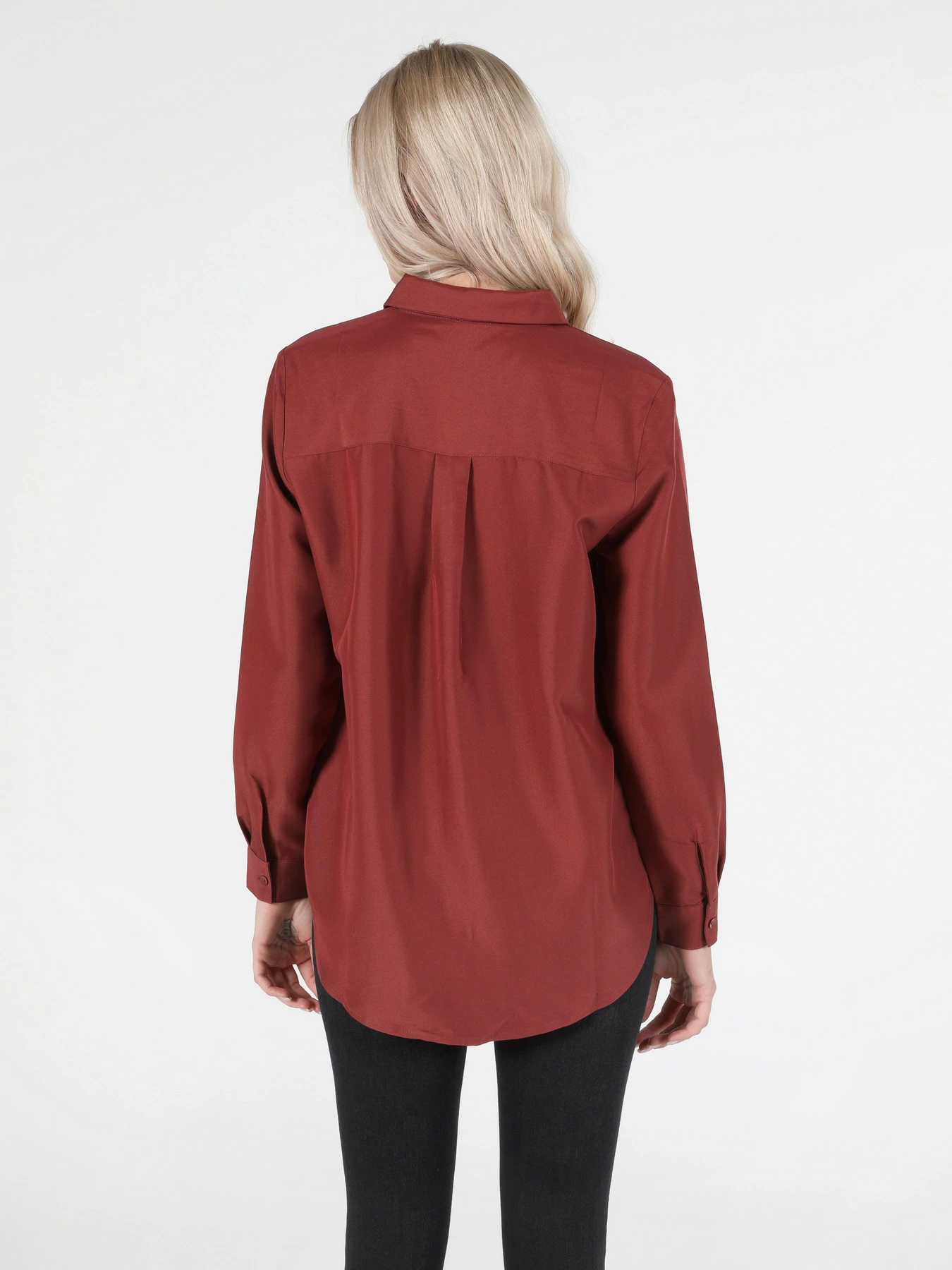Сорочки Colin’s модель CL1051604COR Сорочки Colin’s модель CL1051604COR Фото