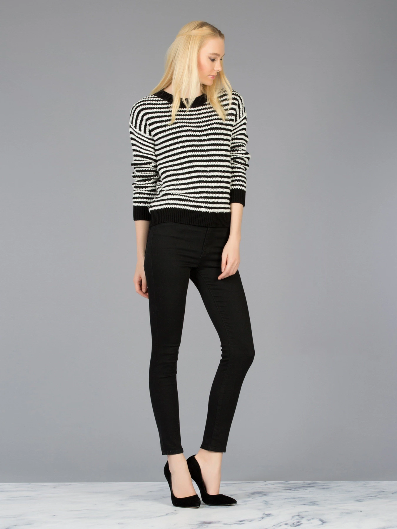 Свитры и кардиганы Colin’s модель CL1025819BLK Фото