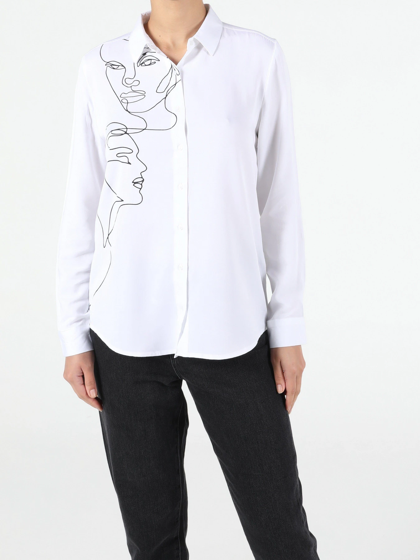 Сорочки Colin’s модель CL1053053WHT Сорочки Colin’s модель CL1053053WHT Фото