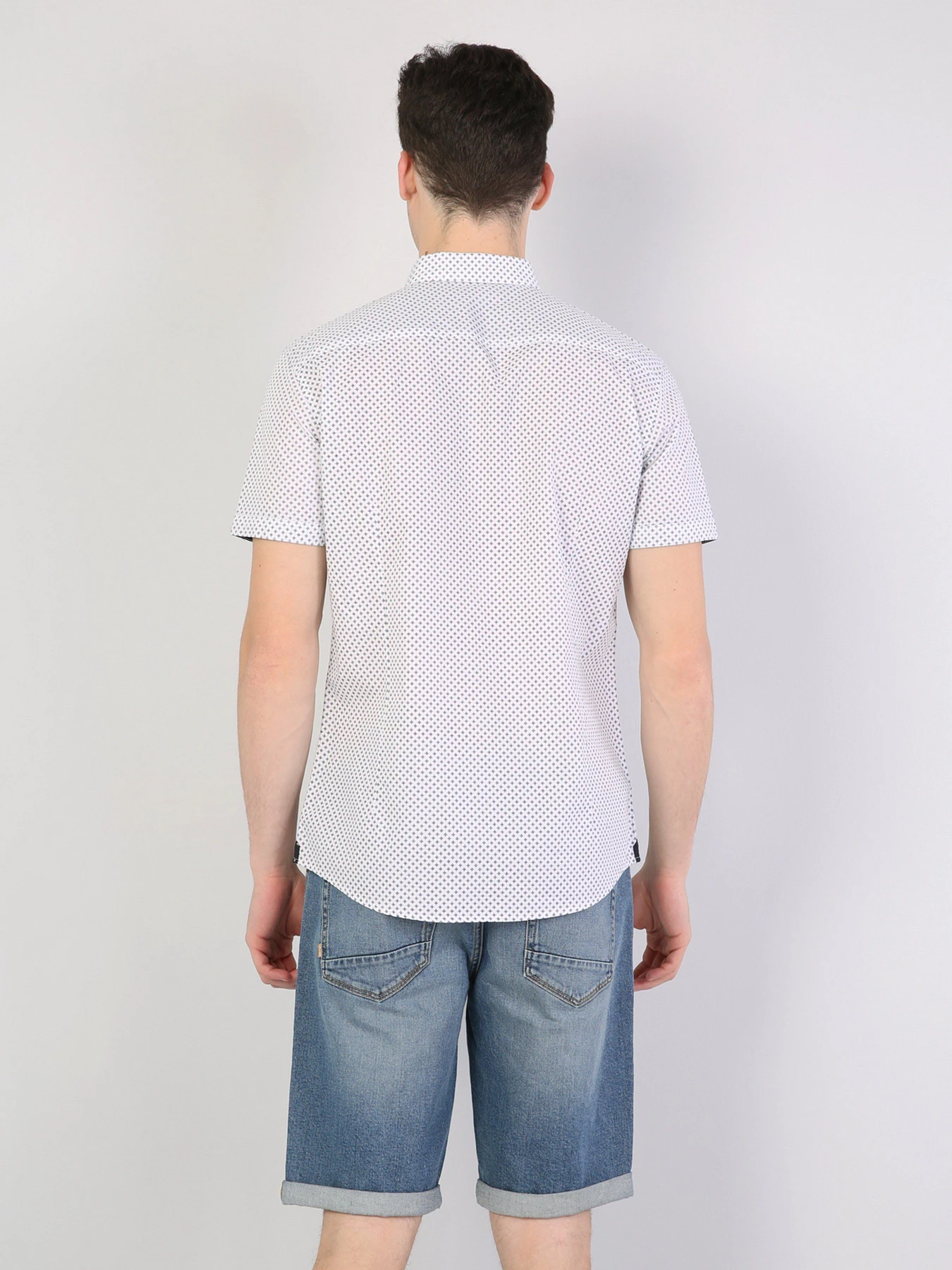 Рубашки Colin’s модель CL1042031WHT Фото