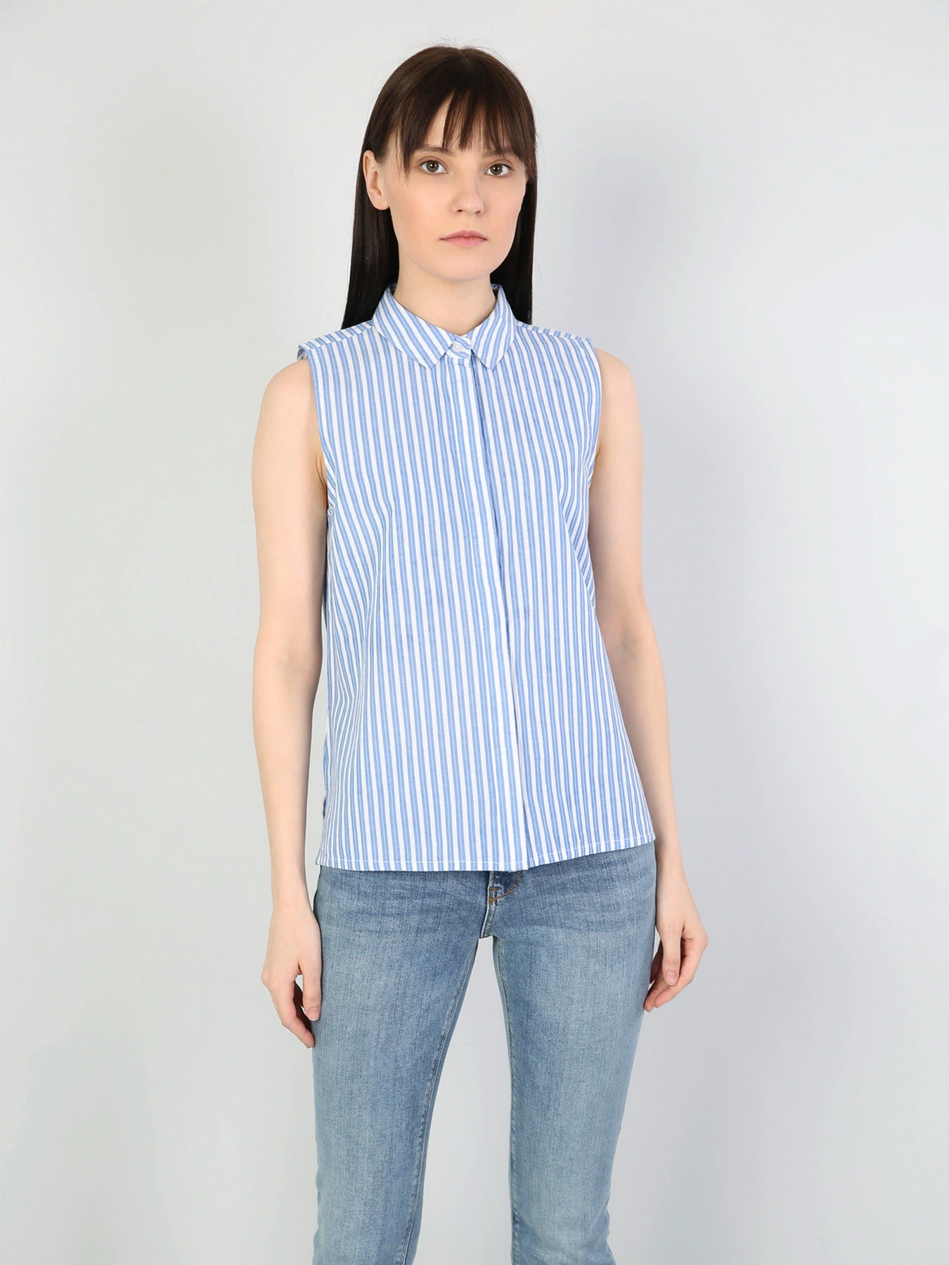 Сорочки Colin’s модель CL1043836BLE Сорочки Colin’s модель CL1043836BLE Фото