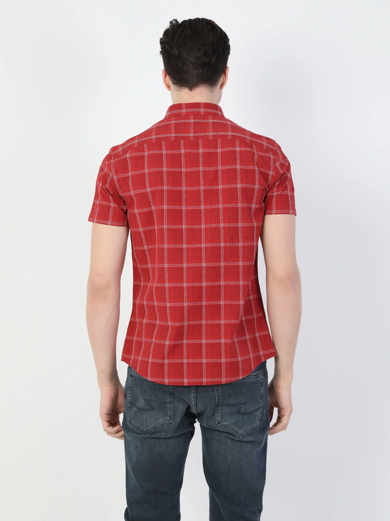 Рубашки Colin’s модель CL1049252RED Рубашки Colin’s модель CL1049252RED Фото
