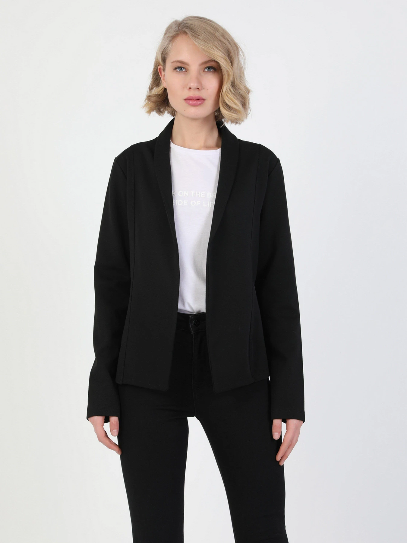 Пиджаки Colin’s модель CL1047920BLK Пиджаки Colin’s модель CL1047920BLK Фото