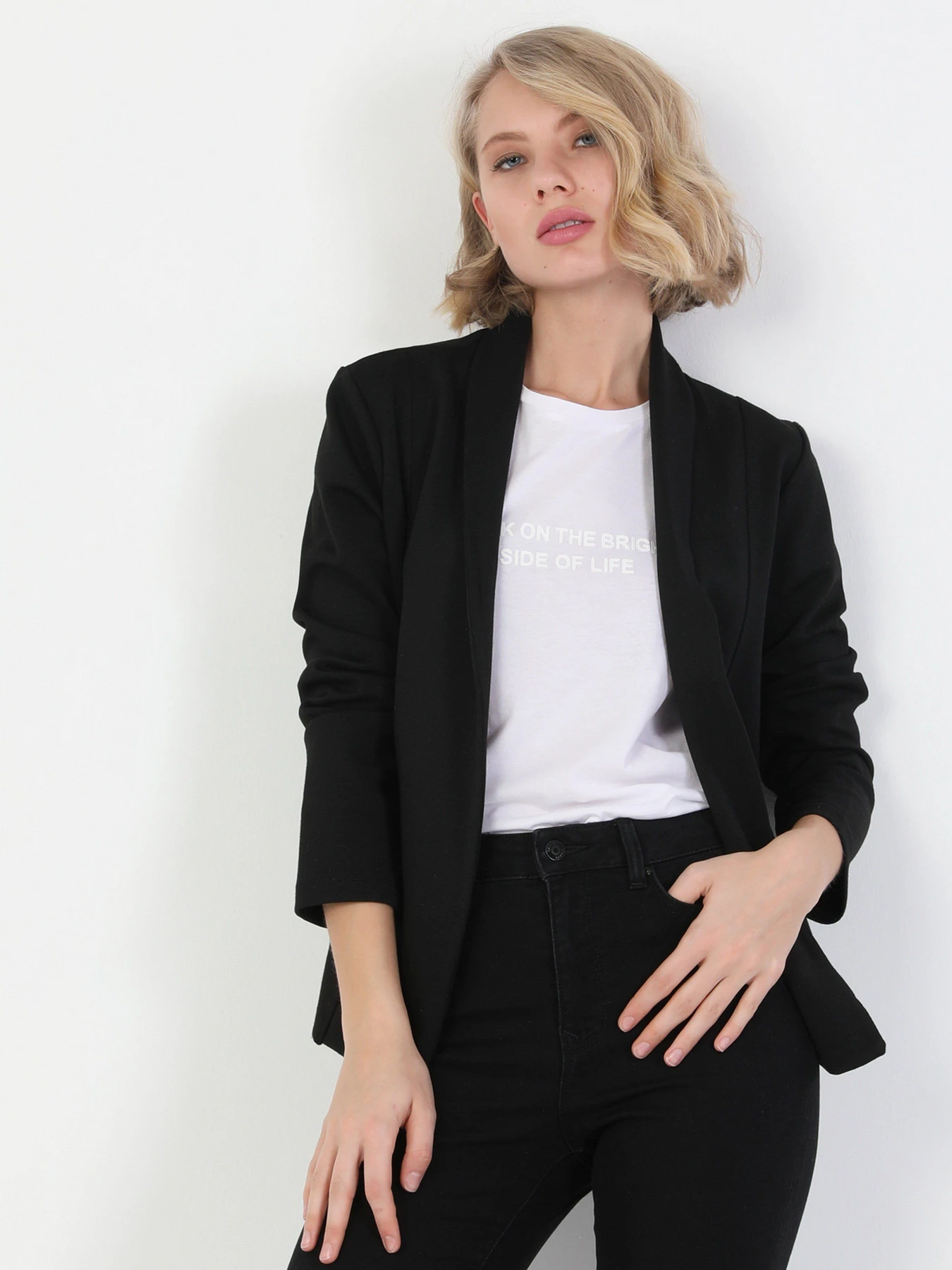 Пиджаки Colin’s модель CL1047920BLK Пиджаки Colin’s модель CL1047920BLK Фото