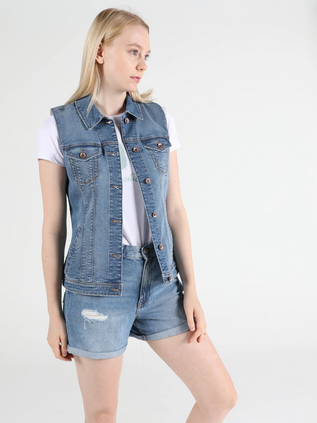 Свитры и кардиганы Colin’s модель CL1049697DN40350 Свитры и кардиганы Colin’s модель CL1049697DN40350 Фото