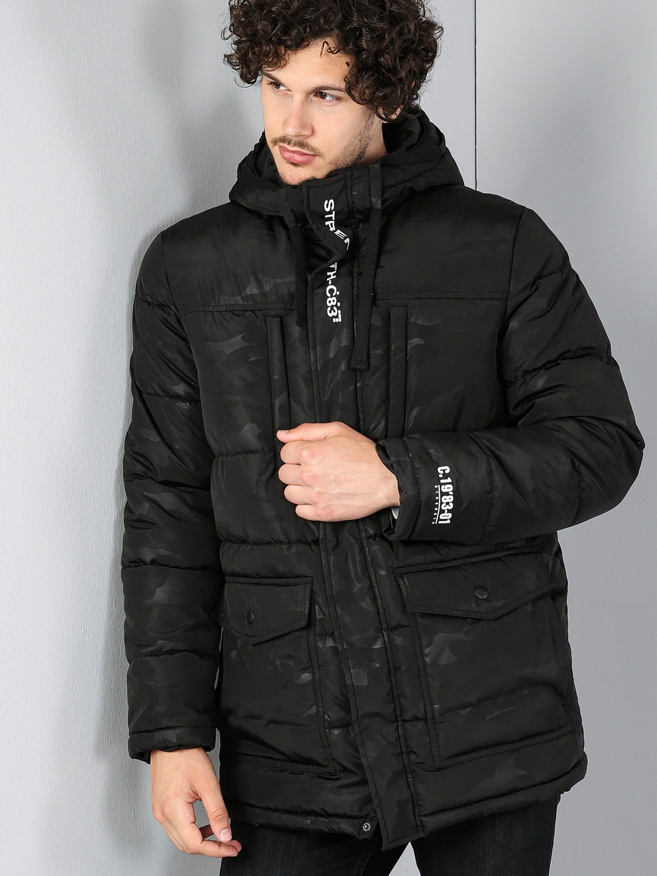 Куртки та дублянки Colin’s модель CL1035965BLK Куртки та дублянки Colin’s модель CL1035965BLK Фото