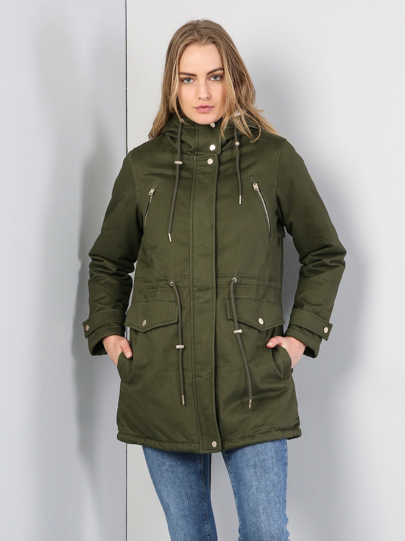 Куртки та дублянки Colin’s модель CL1035978KHA Куртки та дублянки Colin’s модель CL1035978KHA Фото