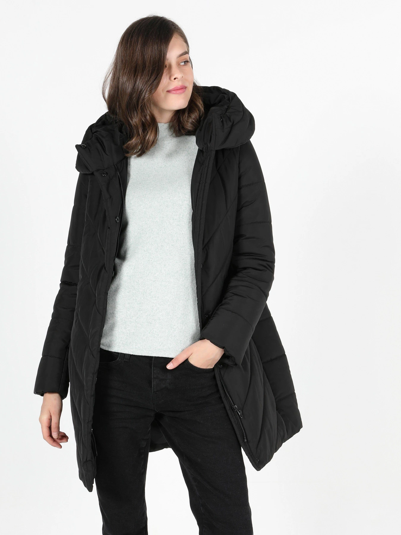 Куртки и дубленки Colin’s модель CL1050794BLK Куртки и дубленки Colin’s модель CL1050794BLK Фото