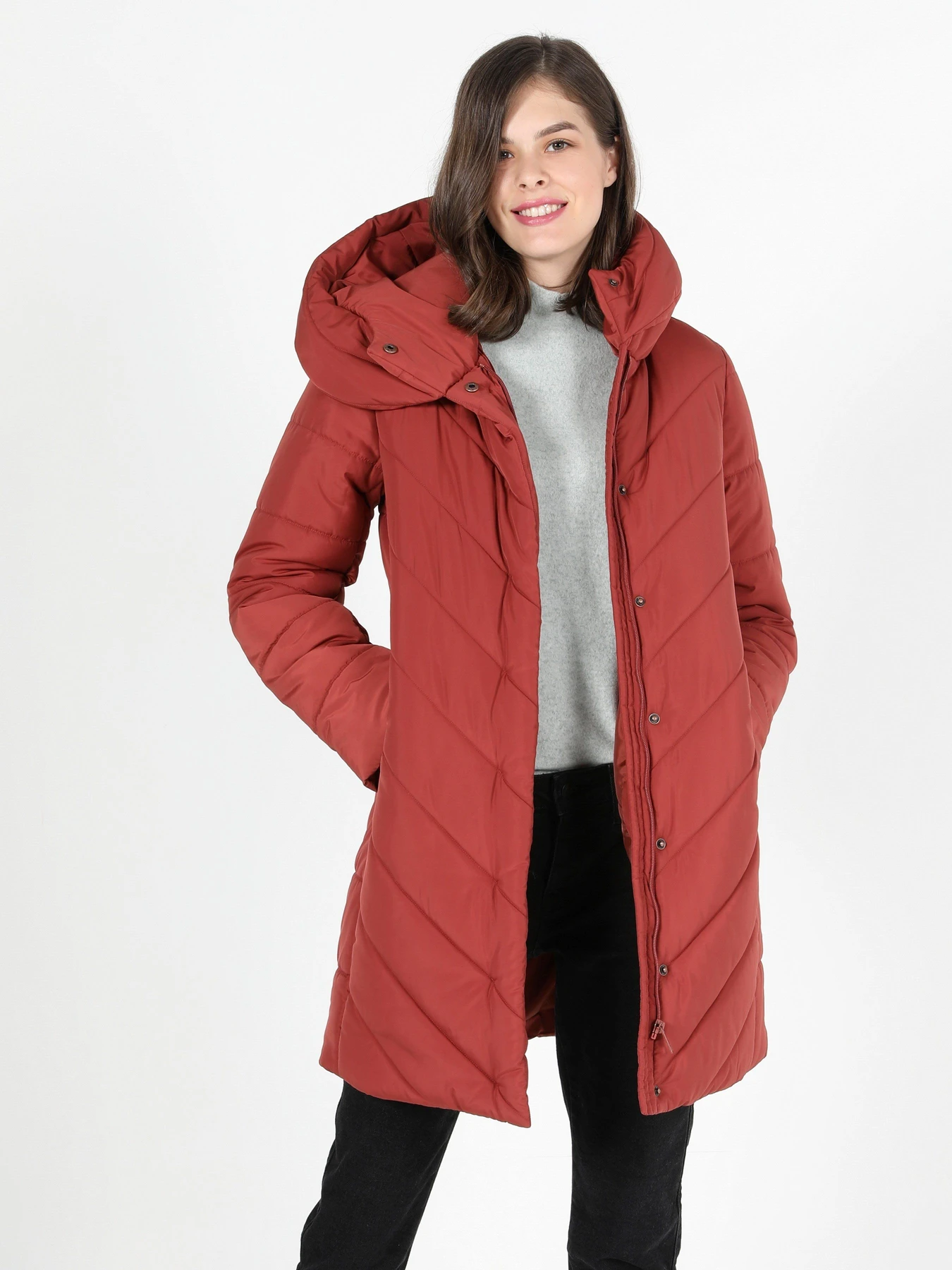 Куртки та дублянки Colin’s модель CL1050794COR Куртки та дублянки Colin’s модель CL1050794COR Фото