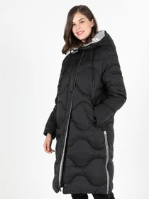 Пальто и плащи Colin’s модель CL1051076BLK Фото