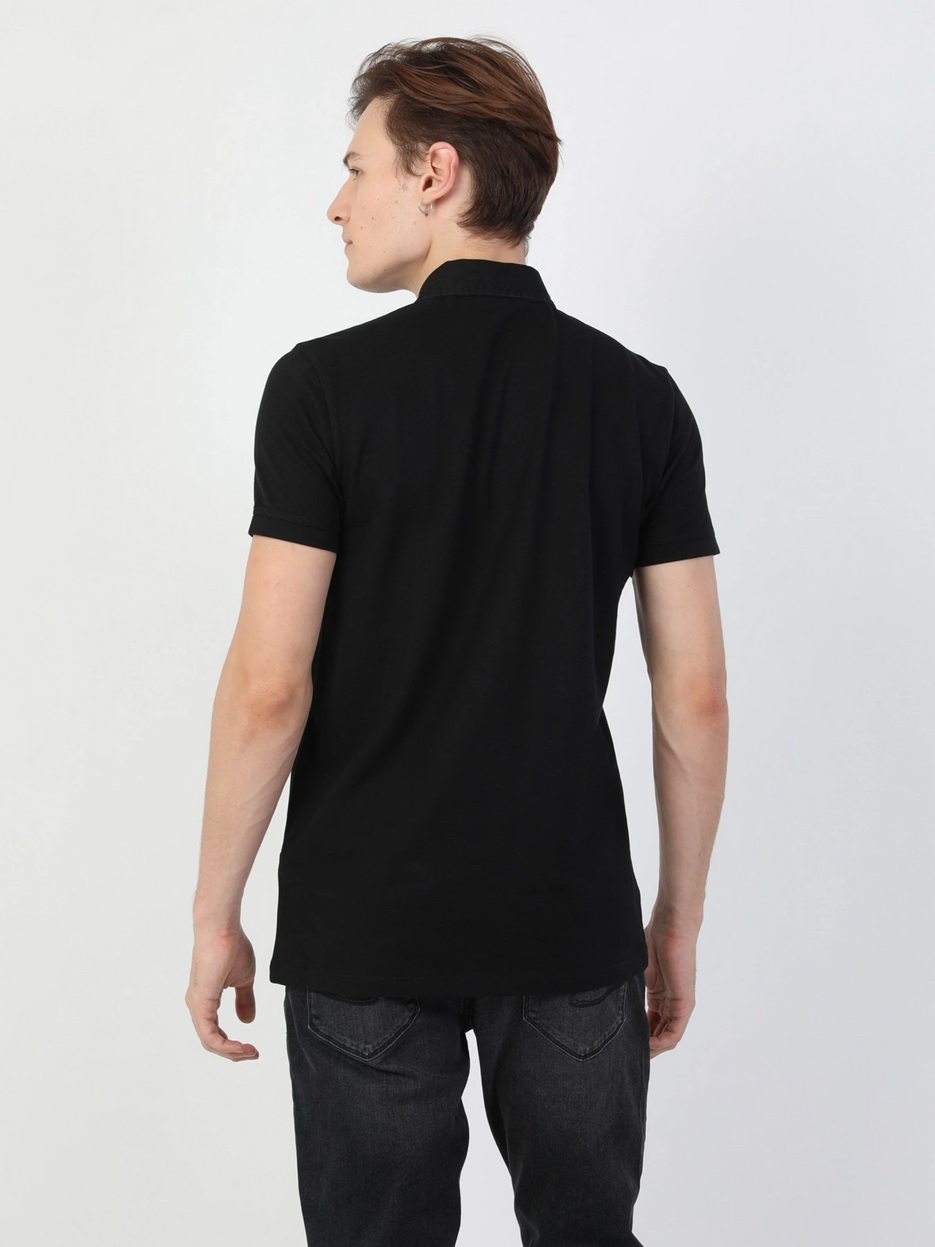 Футболки і поло Colin’s модель CL1033370BLK Футболки і поло Colin’s модель CL1033370BLK Фото