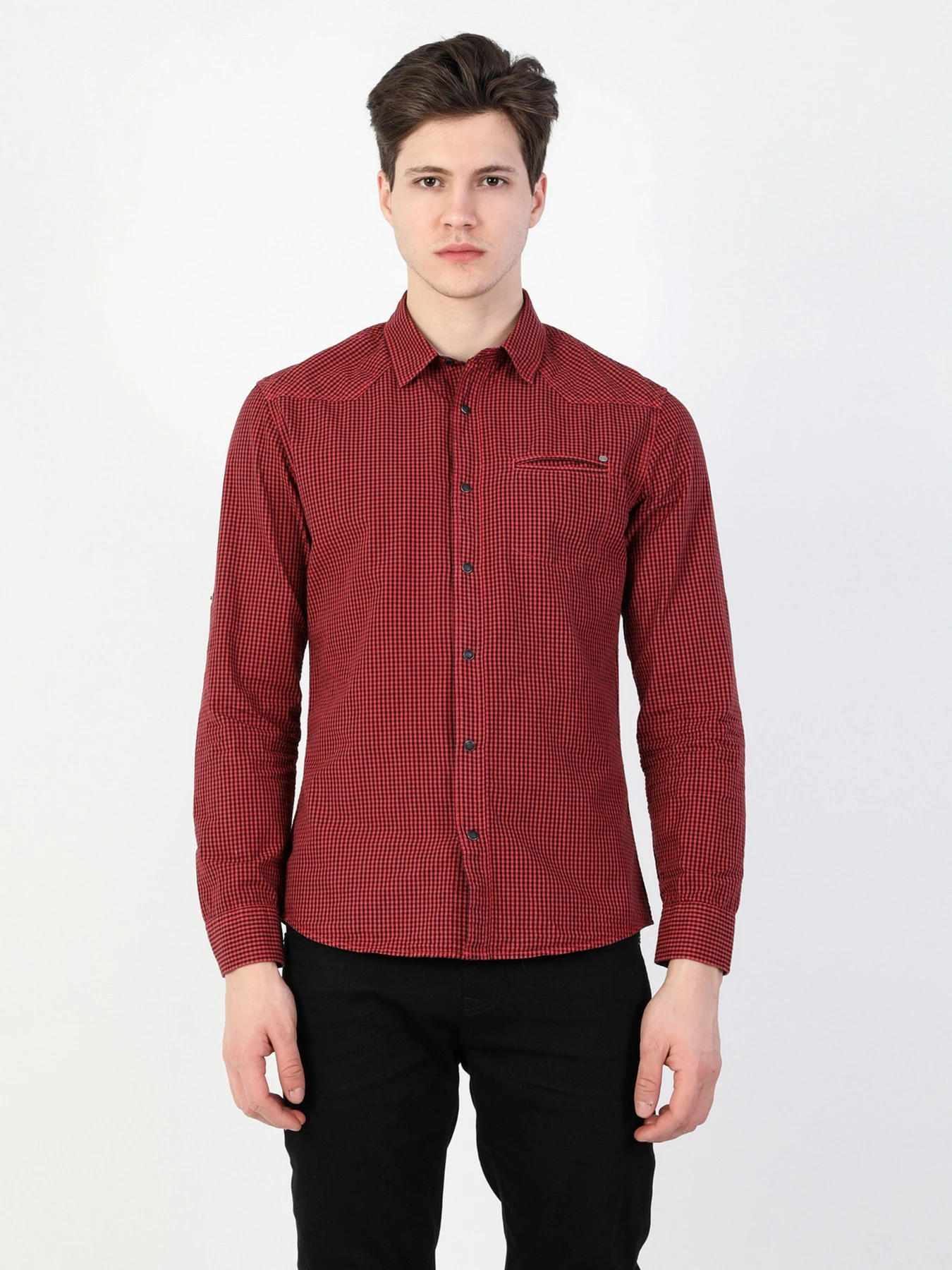 Рубашки Colin’s модель CL1028207RED Рубашки Colin’s модель CL1028207RED Фото