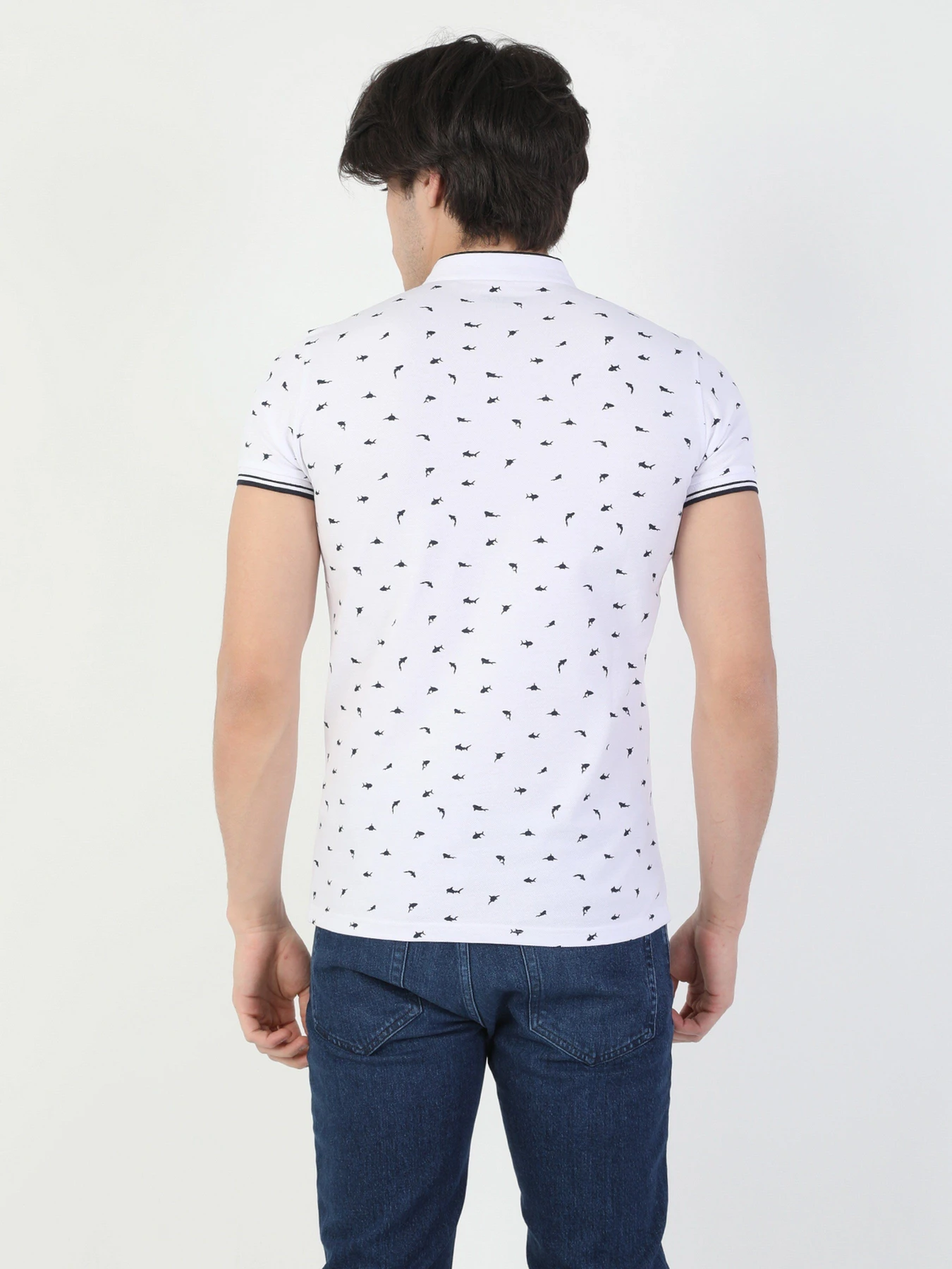 Футболки и поло Colin’s модель CL1049595WHT Футболки и поло Colin’s модель CL1049595WHT Фото