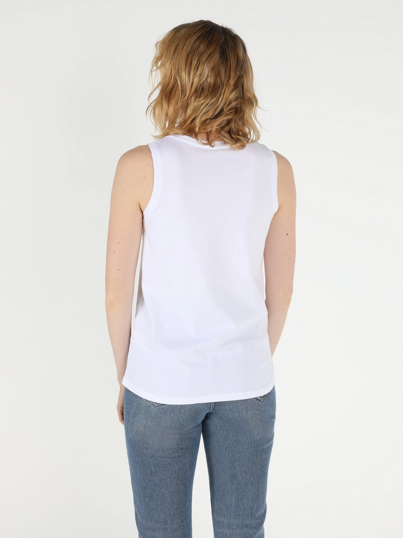 Одяг для дому та сну Colin’s модель CL1051320WHT Одяг для дому та сну Colin’s модель CL1051320WHT Фото