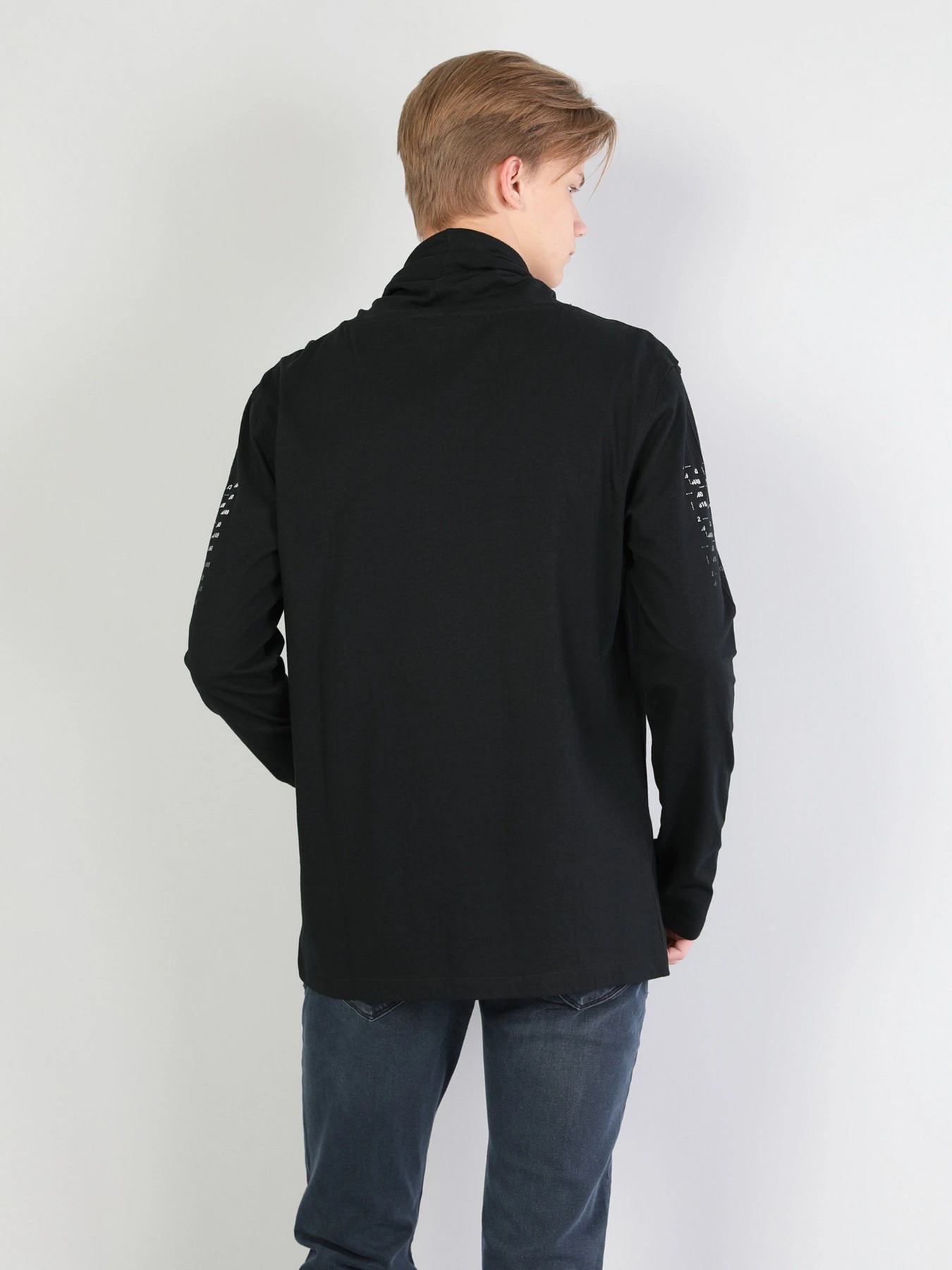 Худі та світшоти Colin’s модель CL1041282BLK Худі та світшоти Colin’s модель CL1041282BLK Фото
