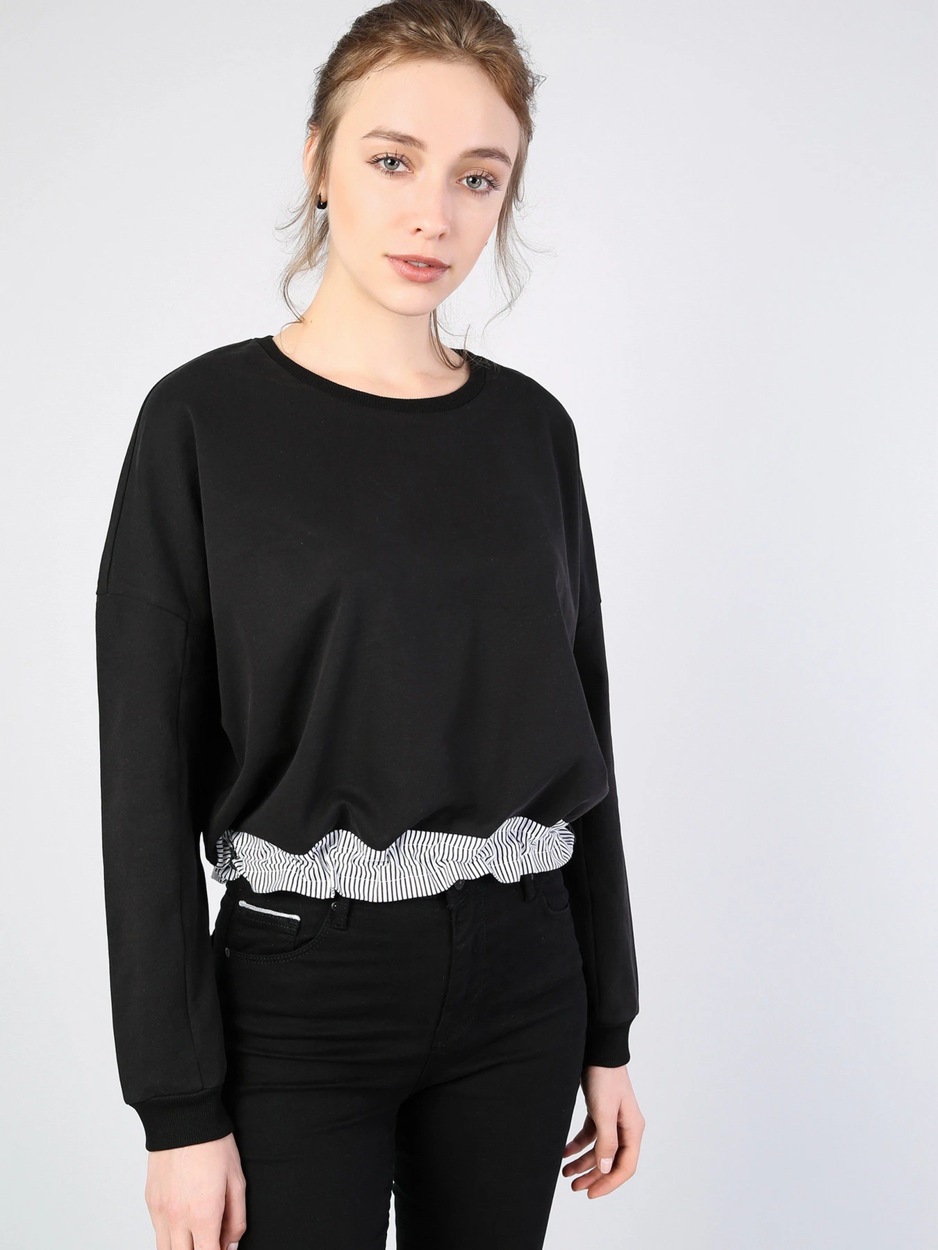 Худи и свитшоты Colin’s модель CL1042175BLK Худи и свитшоты Colin’s модель CL1042175BLK Фото
