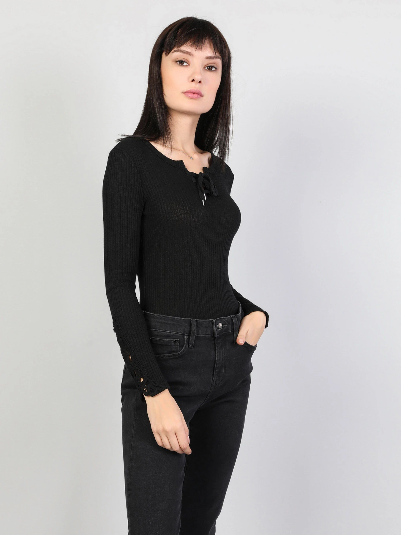 Худі та світшоти Colin’s модель CL1044888BLK Худі та світшоти Colin’s модель CL1044888BLK Фото