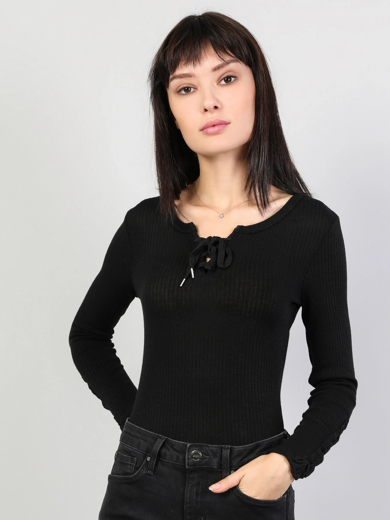 Худі та світшоти Colin’s модель CL1044888BLK Худі та світшоти Colin’s модель CL1044888BLK Фото
