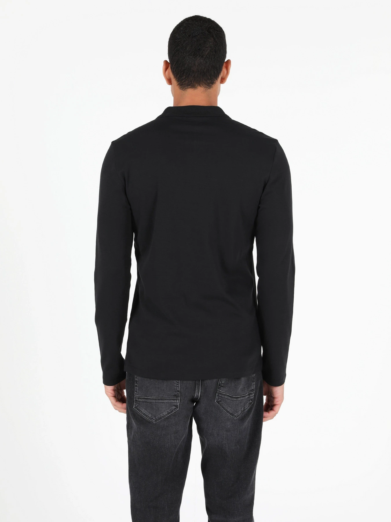 Футболки і поло Colin’s модель CL1049827BLK Футболки і поло Colin’s модель CL1049827BLK Фото