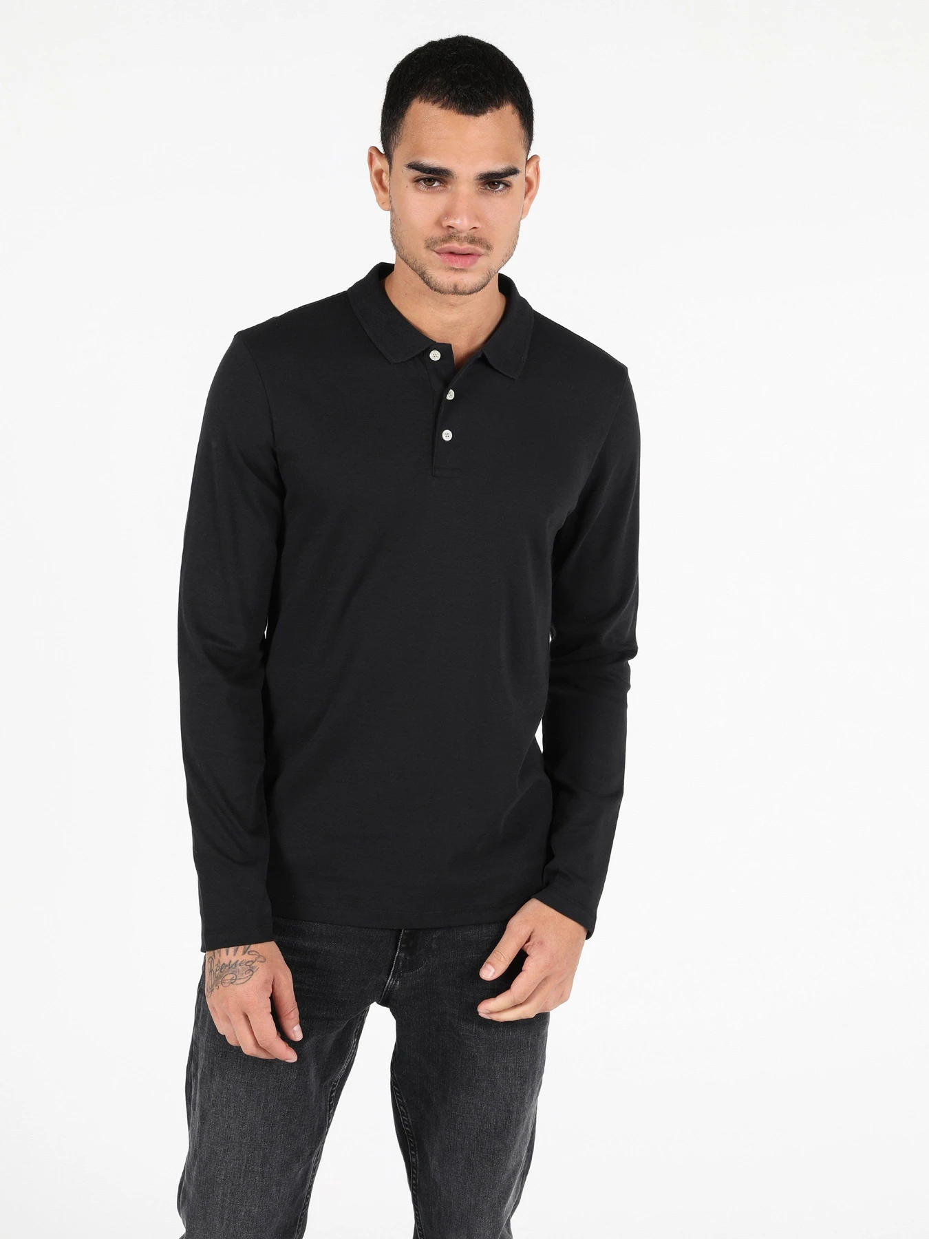 Футболки і поло Colin’s модель CL1049827BLK Футболки і поло Colin’s модель CL1049827BLK Фото