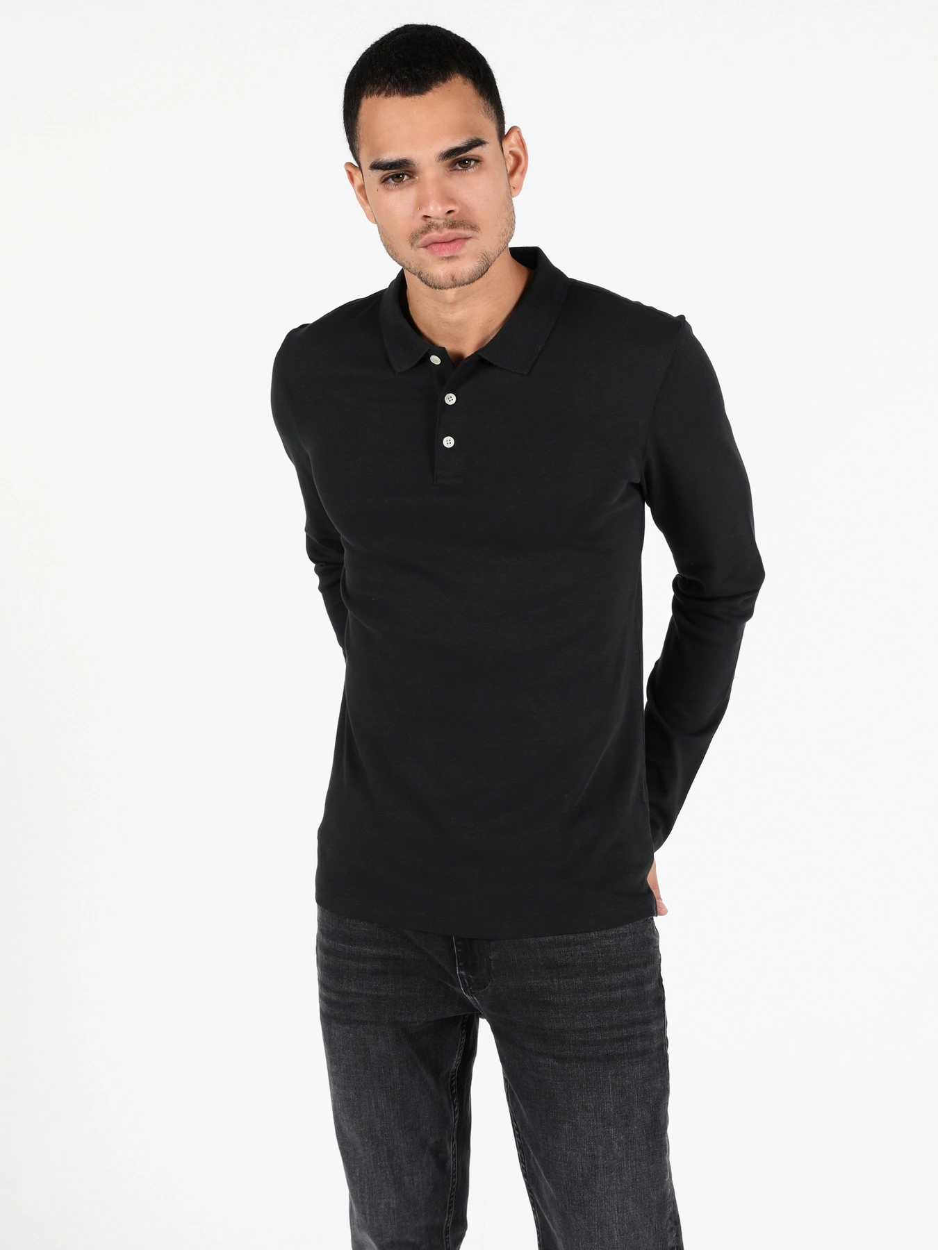 Футболки і поло Colin’s модель CL1049827BLK Футболки і поло Colin’s модель CL1049827BLK Фото
