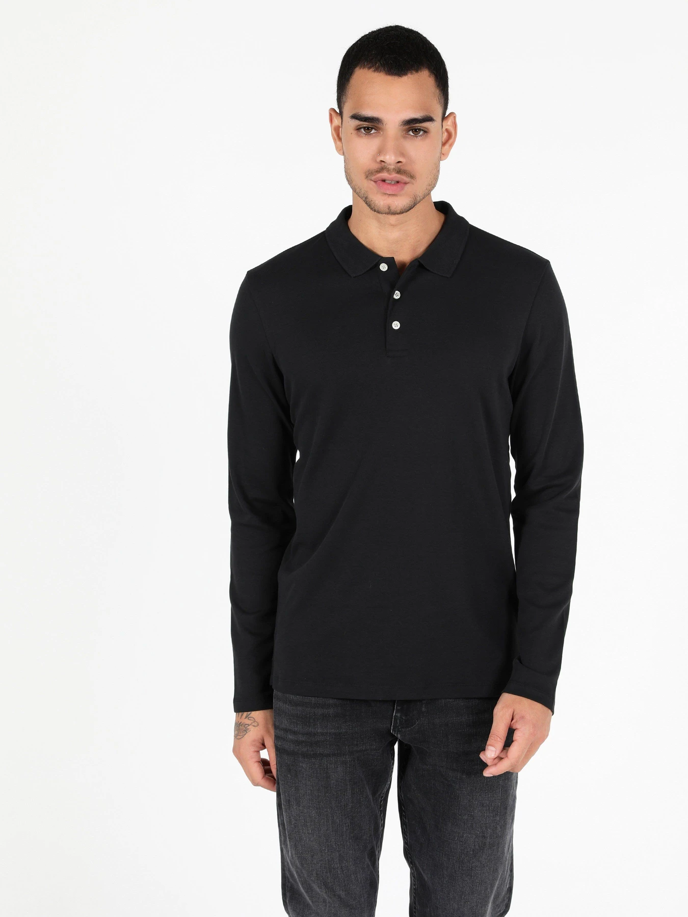 Футболки і поло Colin’s модель CL1049827BLK Футболки і поло Colin’s модель CL1049827BLK Фото