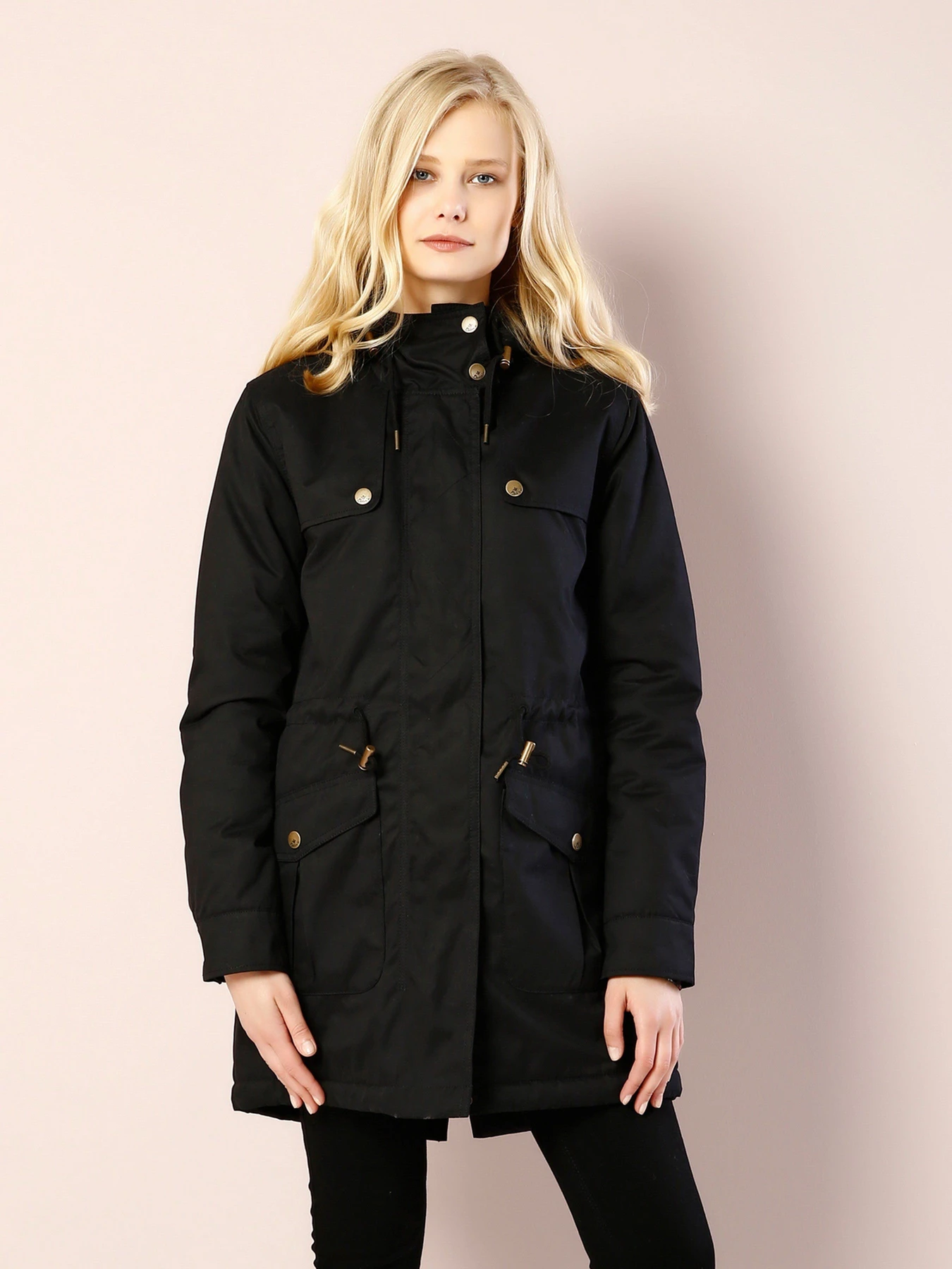 Куртки и дубленки Colin’s модель CL1029539BLK Фото