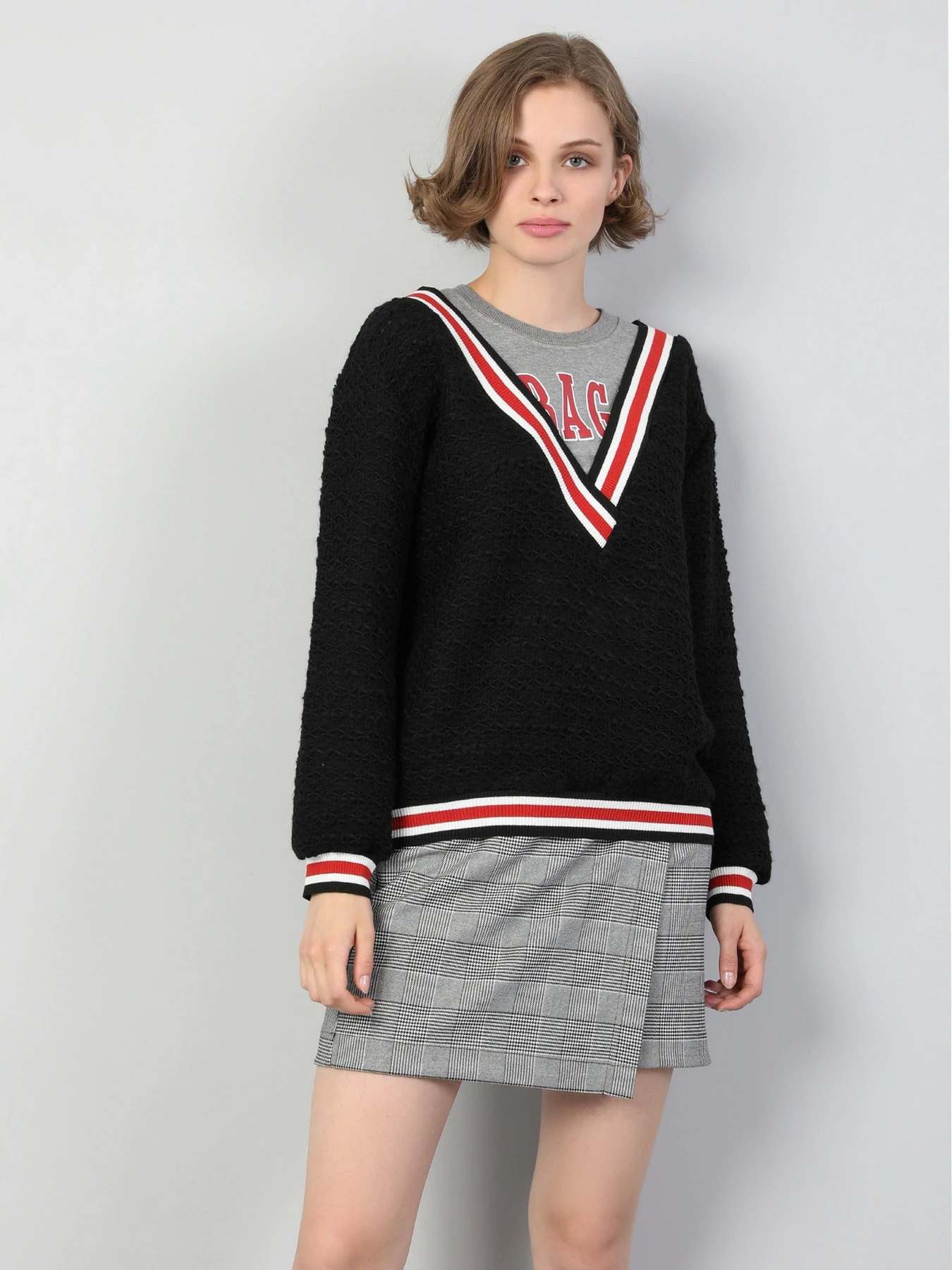 Свитры и кардиганы Colin’s модель CL1045486BLK Фото